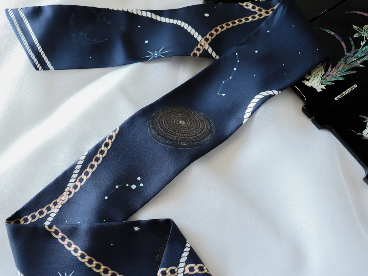 Yundo Scarf