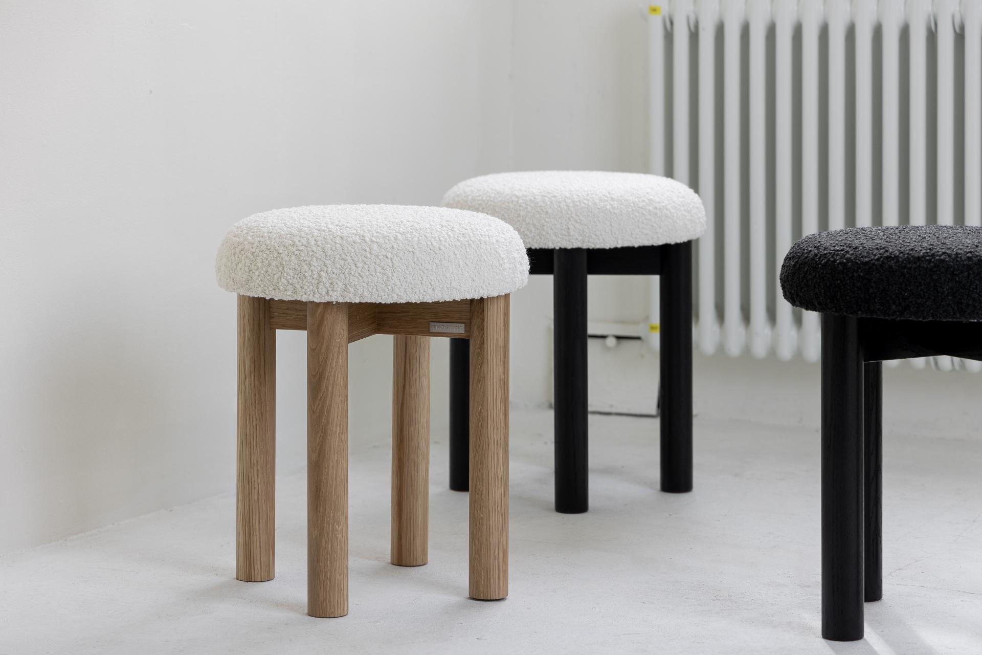 FLUFFY STOOL : BRWD 브라더우드