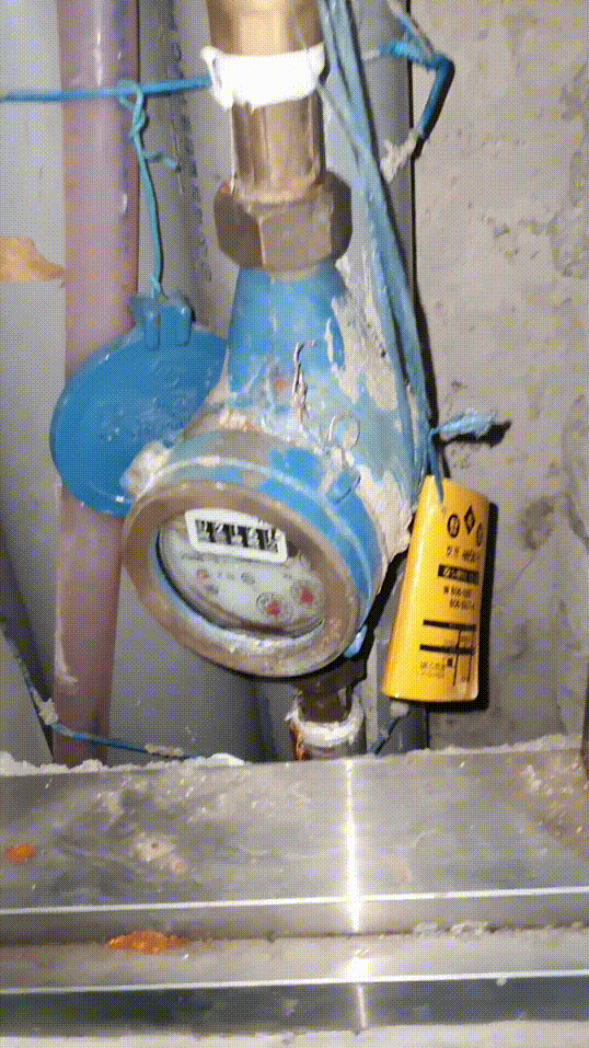 8b151f5d68dfc.gif