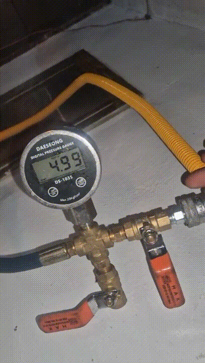 f4a1a395ab812.gif