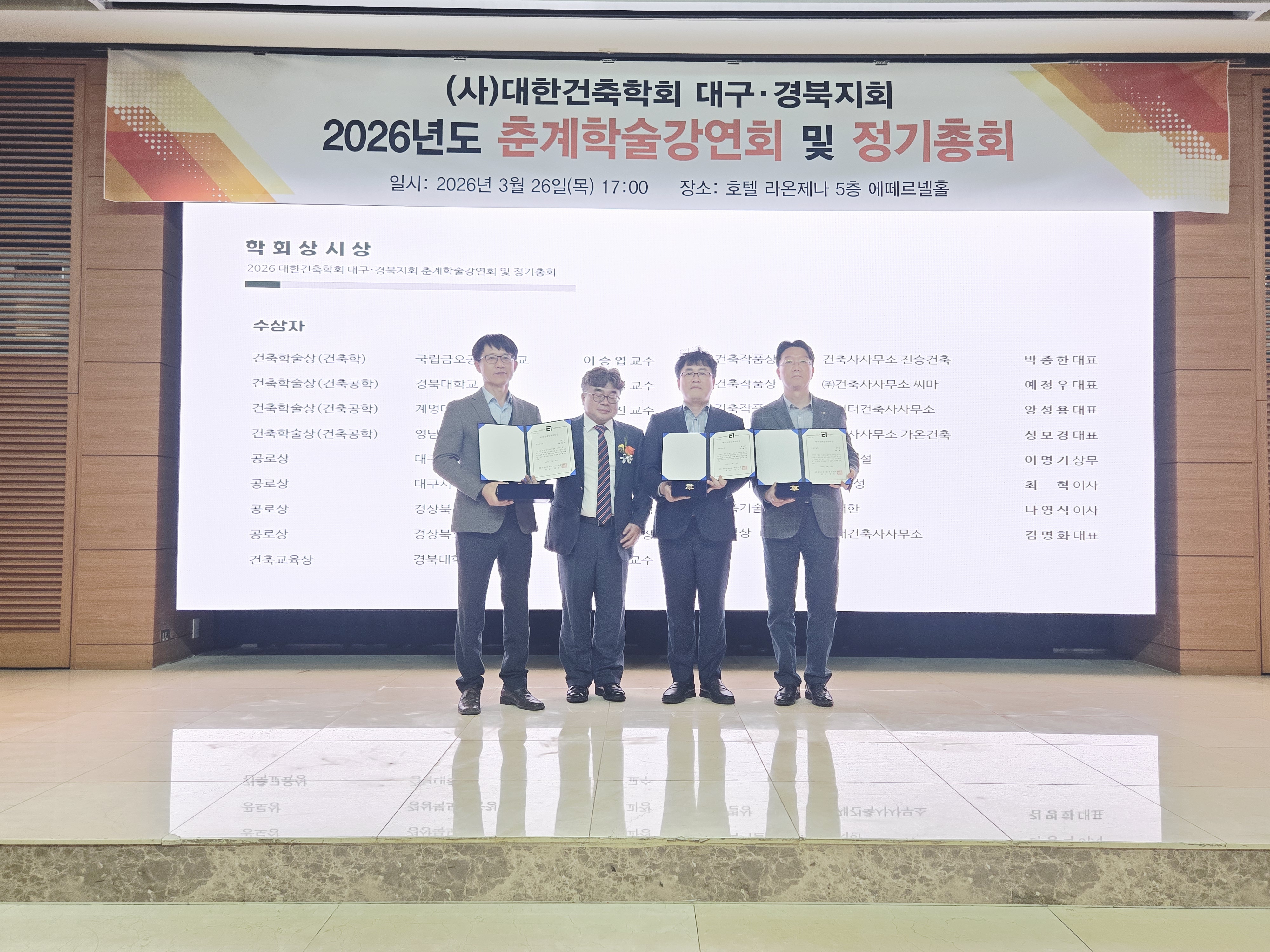 6fe7cd88c3530.jpg
