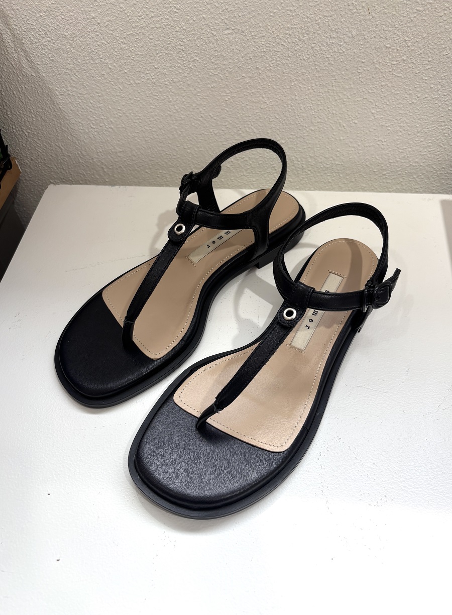 Brie flip-flop Flat Sandal < S25005 > 브리 플립플랍 플랫 샌들 4컬러 1cm- 블랙 240, 핑크 240
