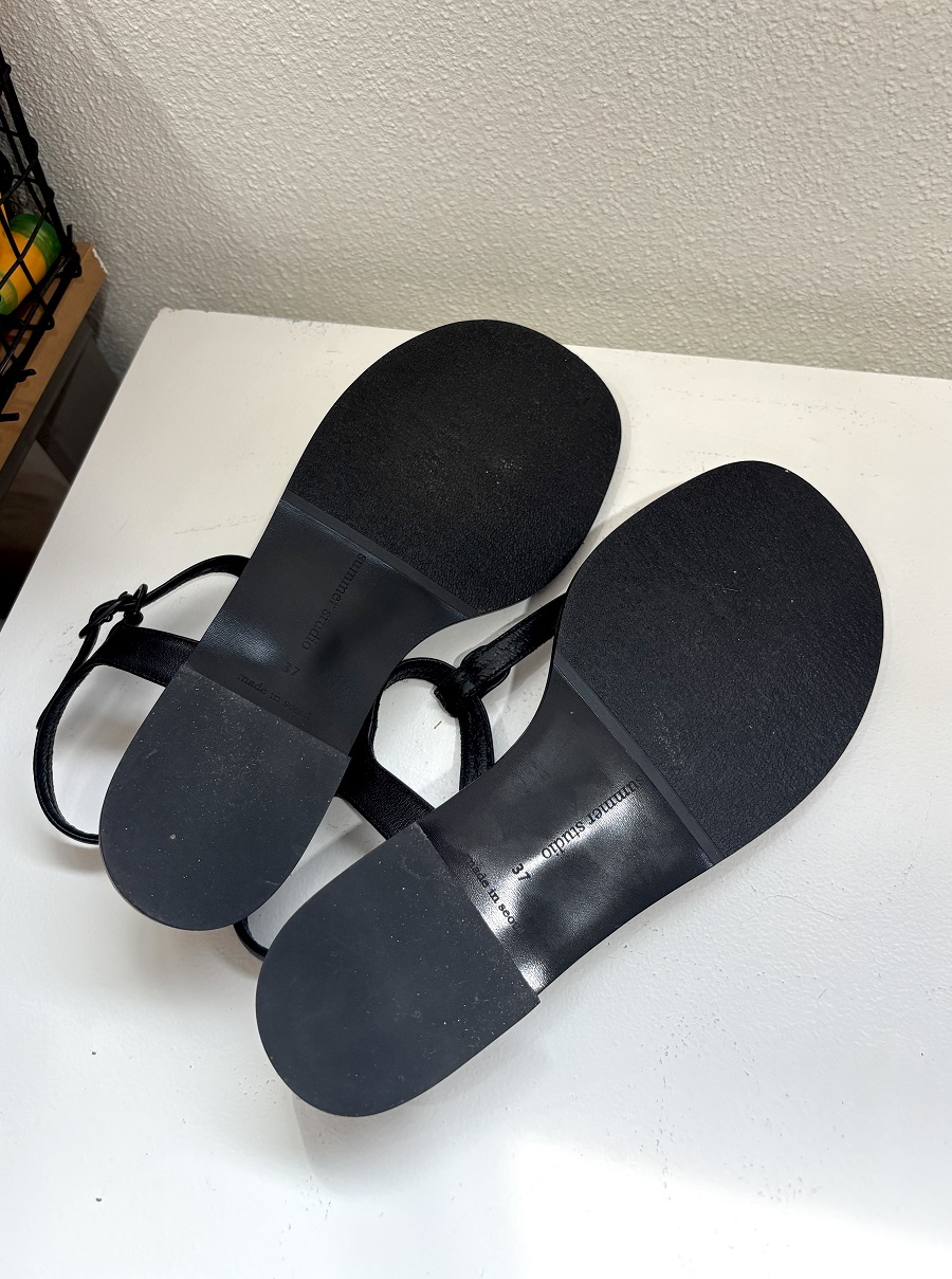 Brie flip-flop Flat Sandal < S25005 > 브리 플립플랍 플랫 샌들 4컬러 1cm- 블랙 240, 핑크 240