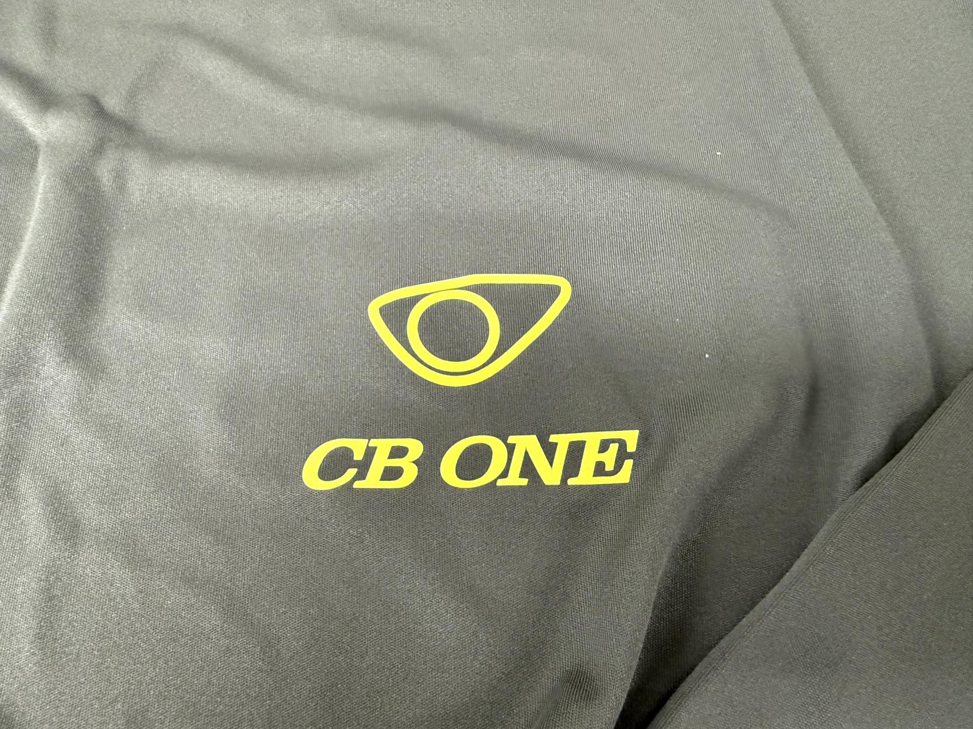 [NAVY APPAREL X CB ONE] 부시리 로고 드라이 긴팔 (챠콜)