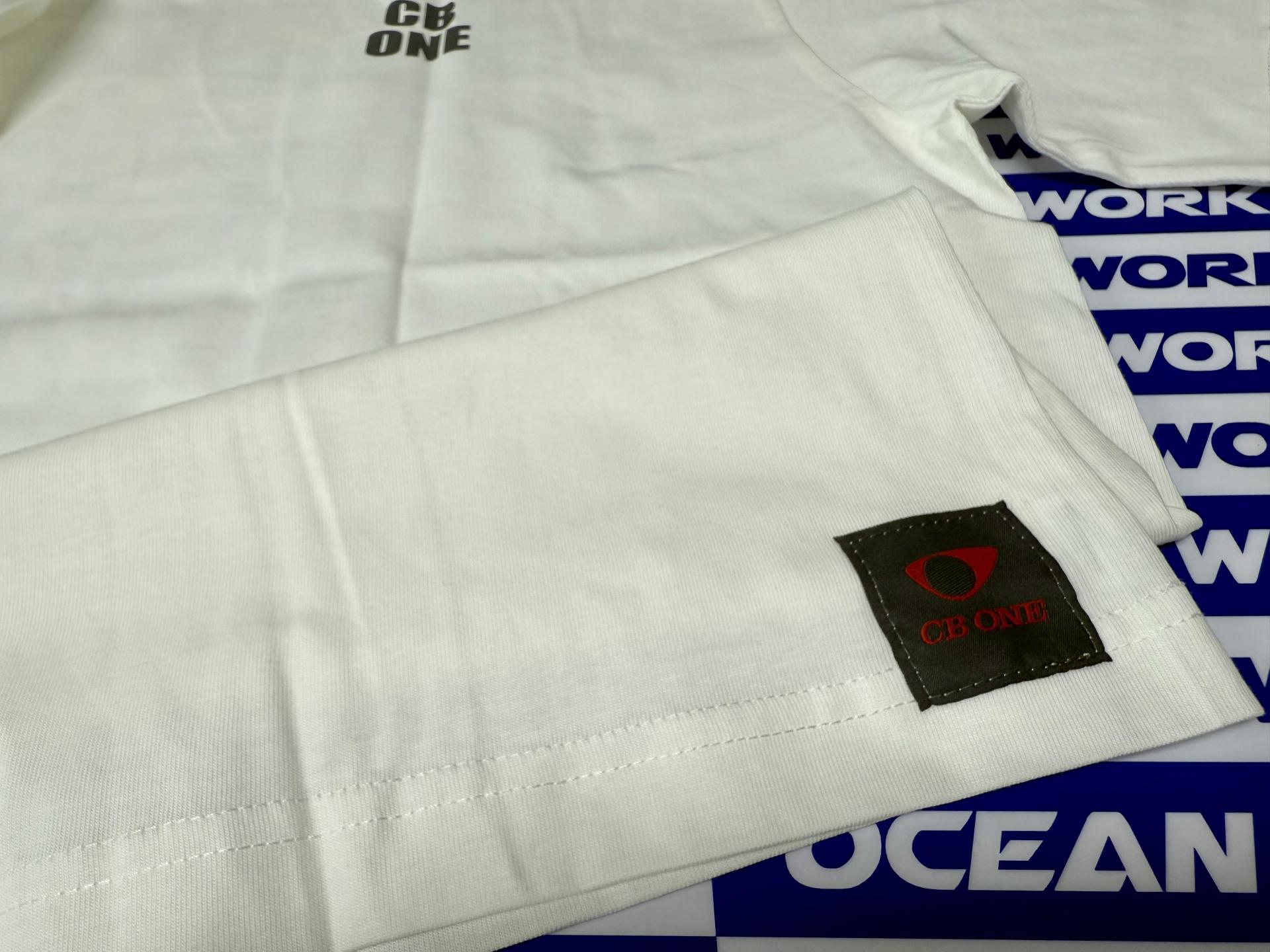 [NAVY APPAREL X CB ONE] 바쥬 로고 반소매 면 셔츠 (오프화이트)