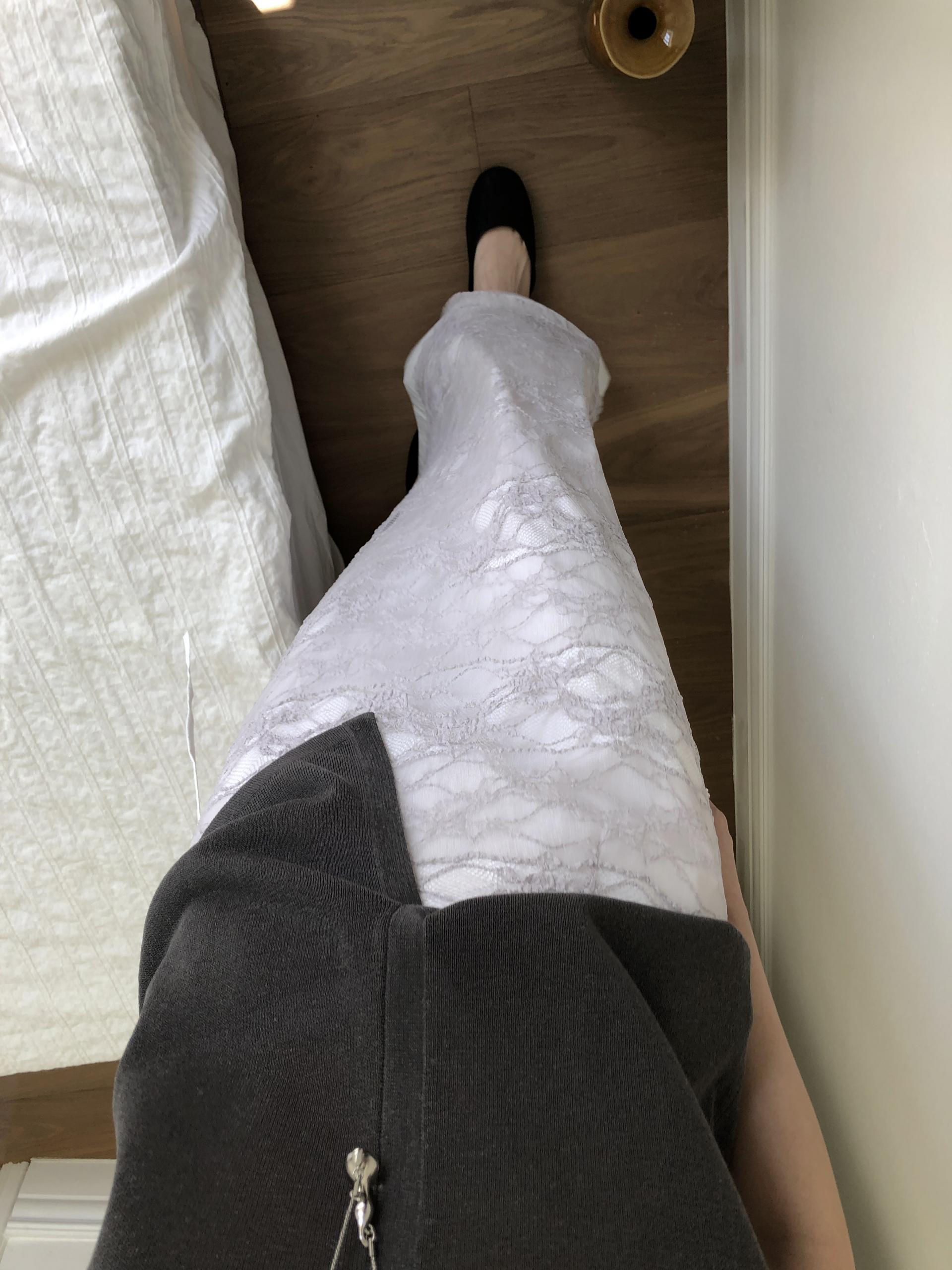 Lottie lace skirt