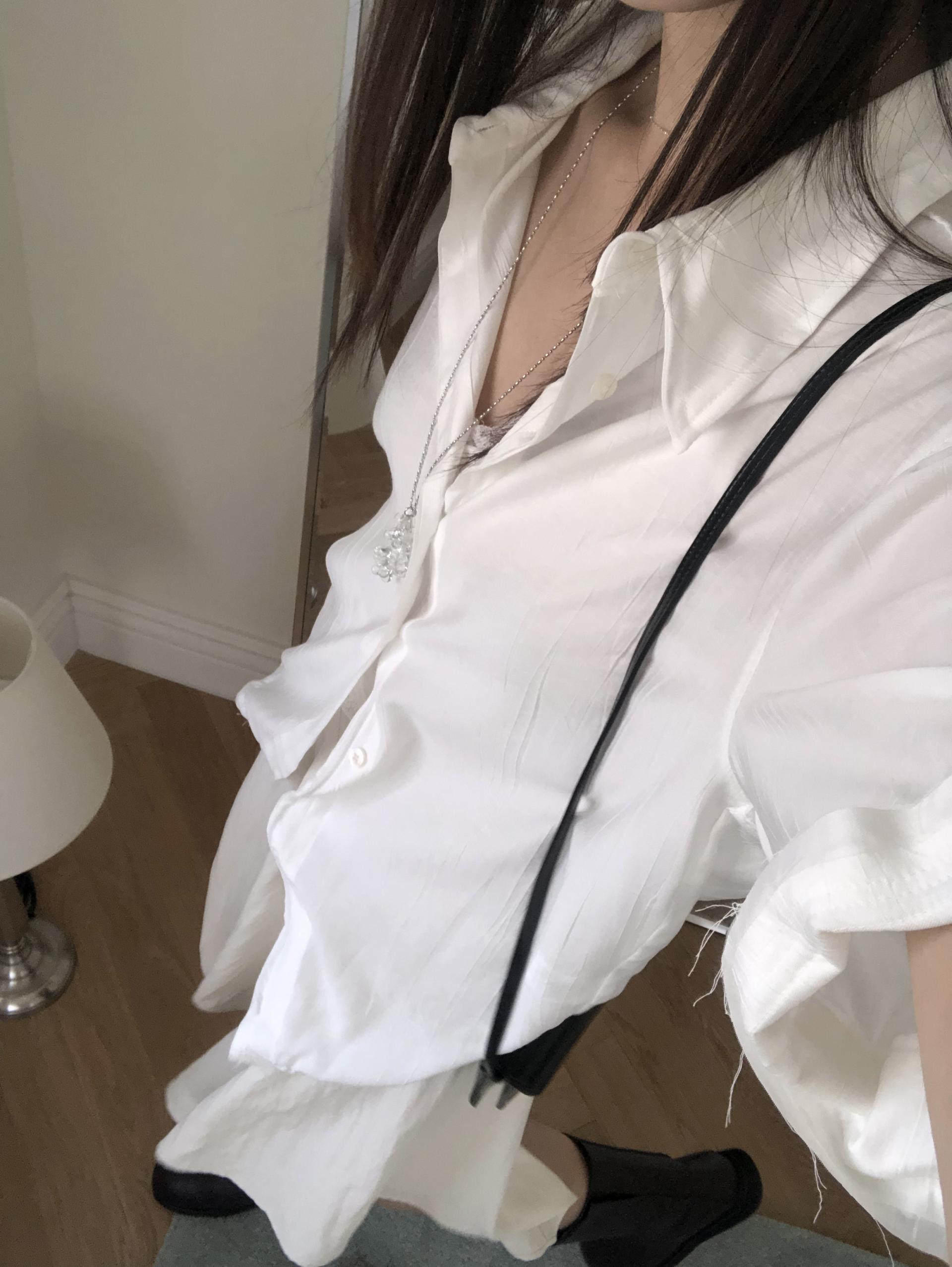 Odette unbalanced skirt