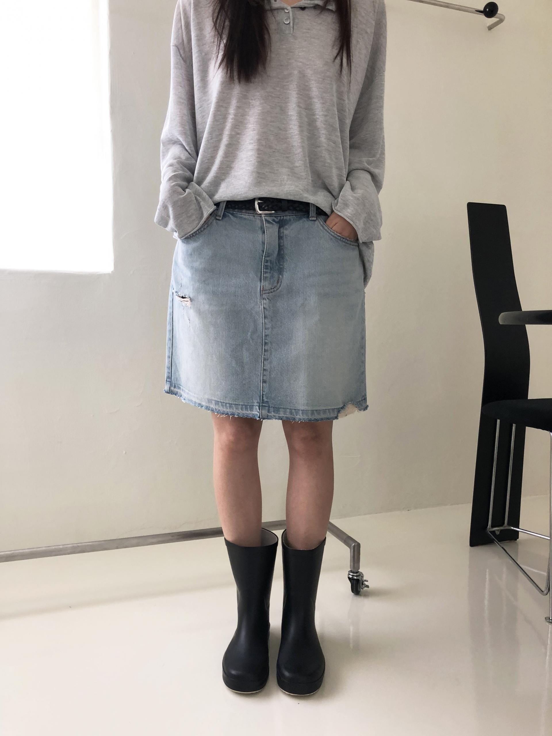 Denim midi skirt