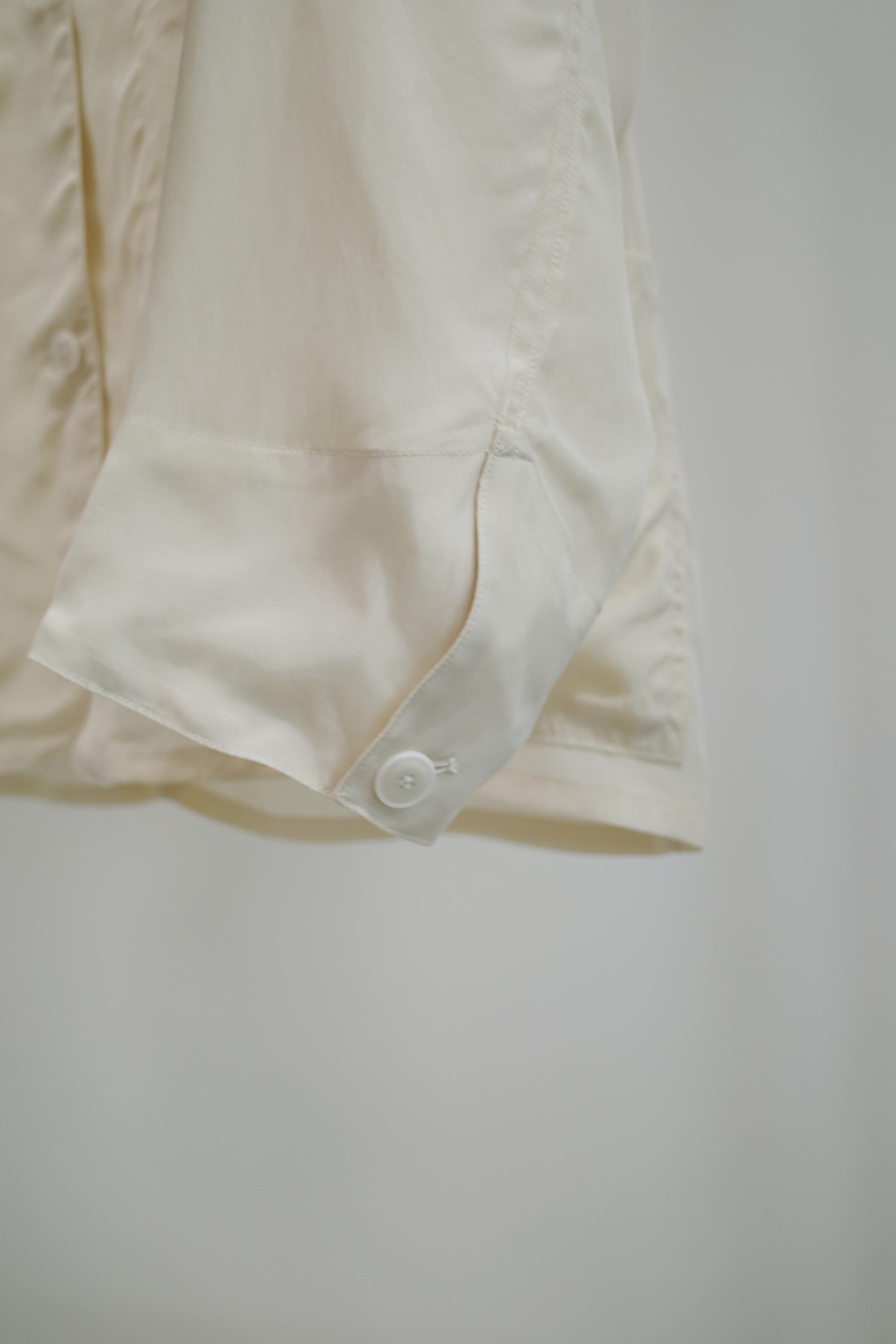 Verso jacket