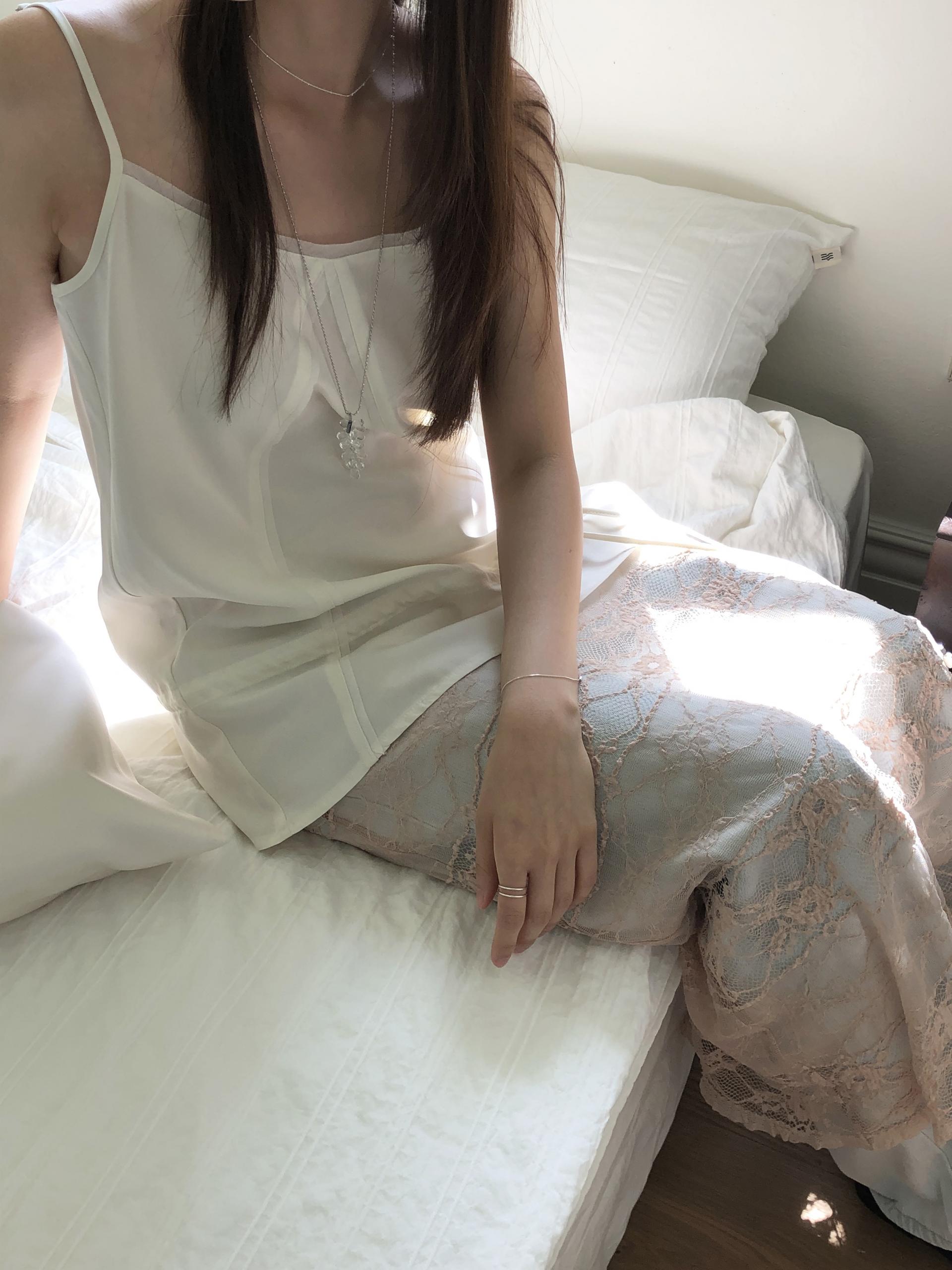 Aloe blouse