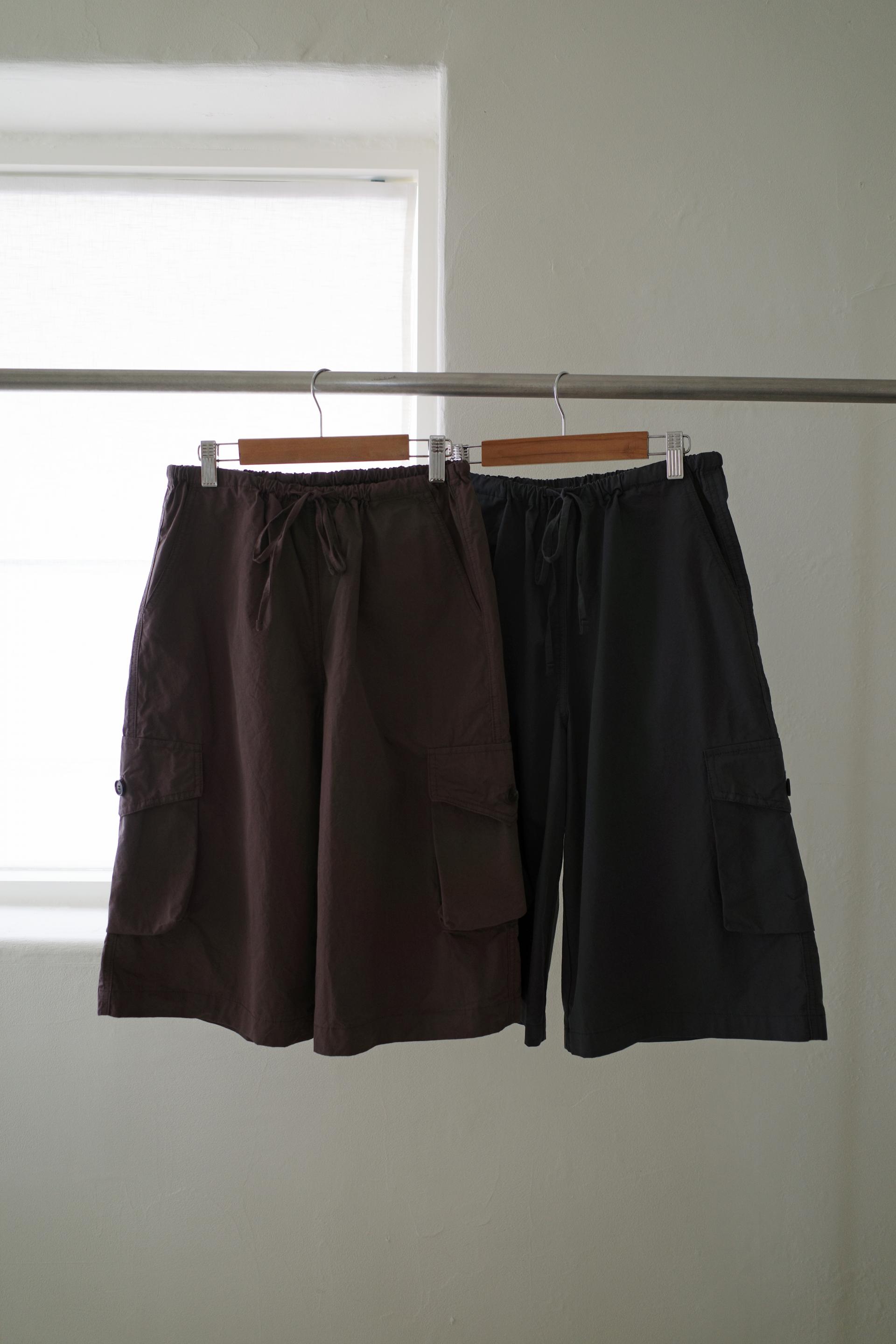 Cargo bermuda pants