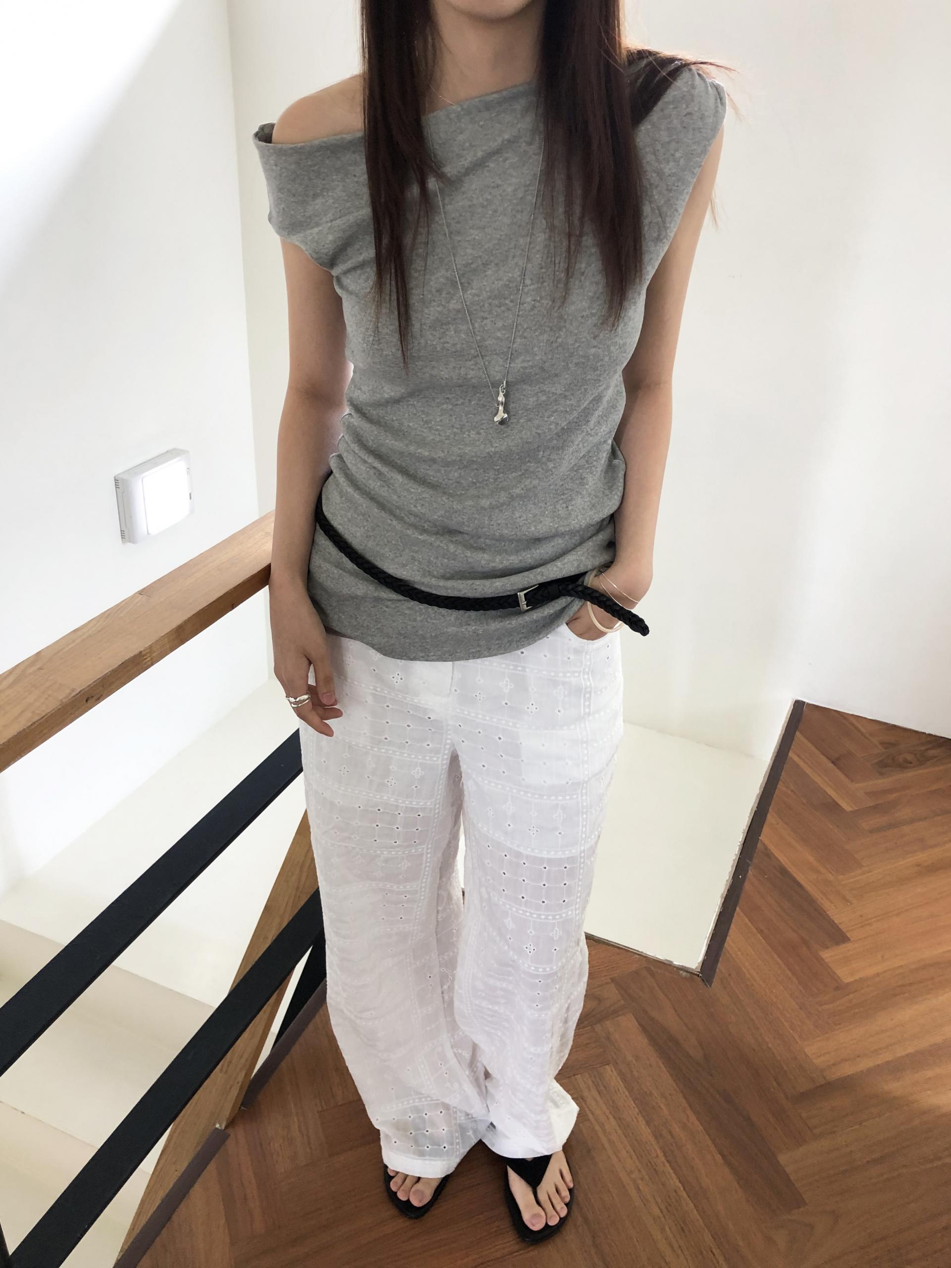 Long unbalanced top