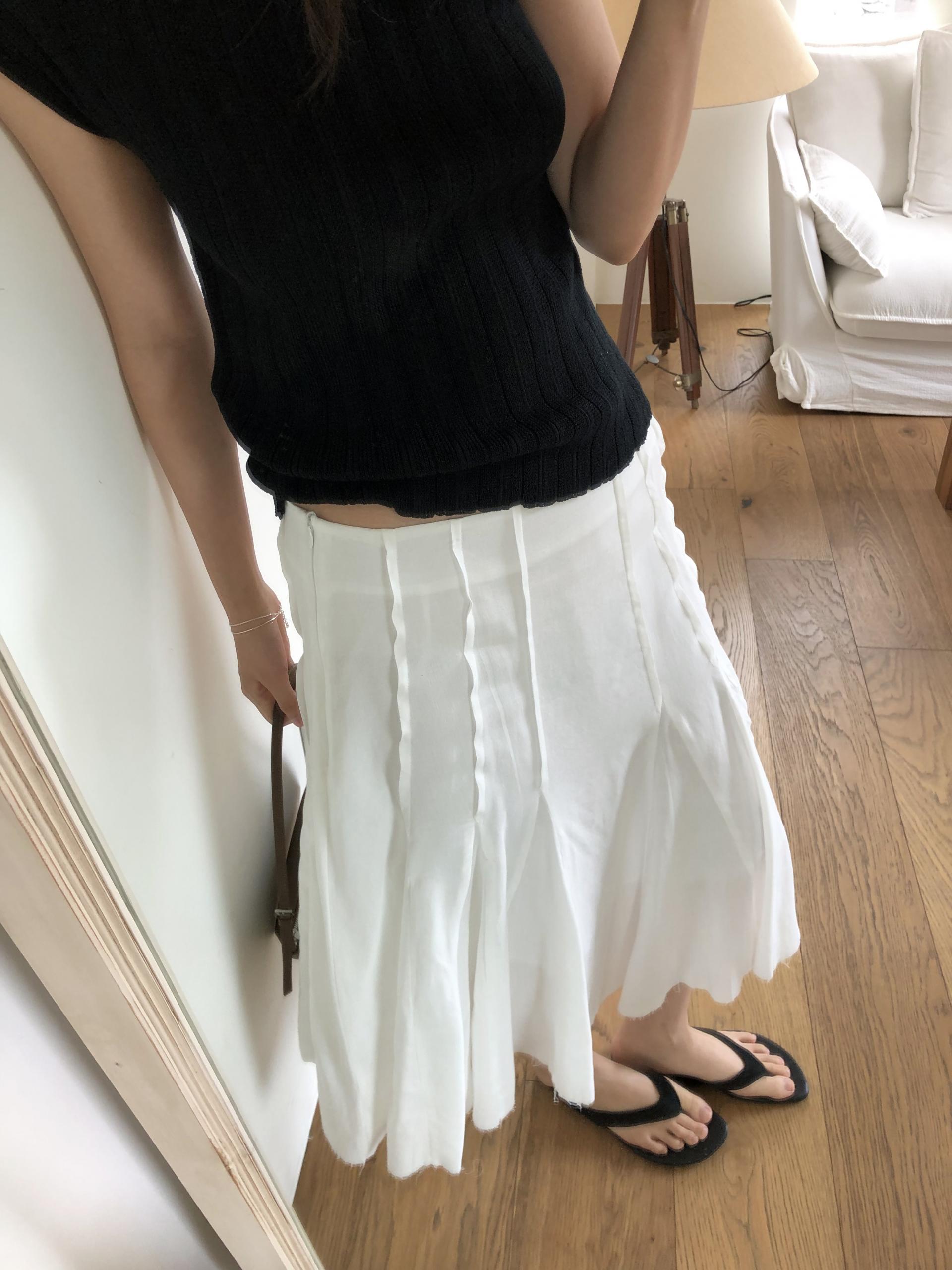Suede flip flop