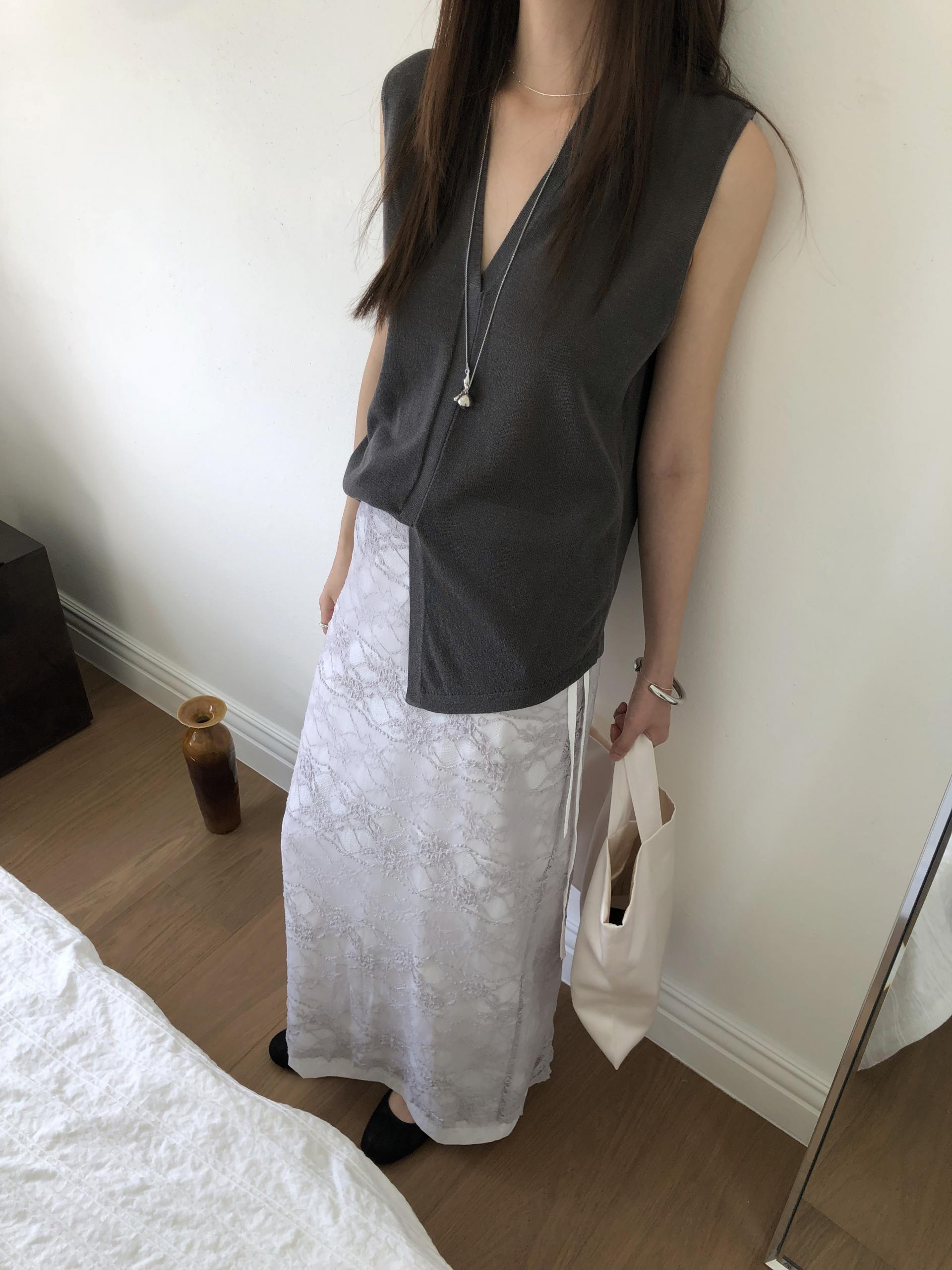 Mute knit top