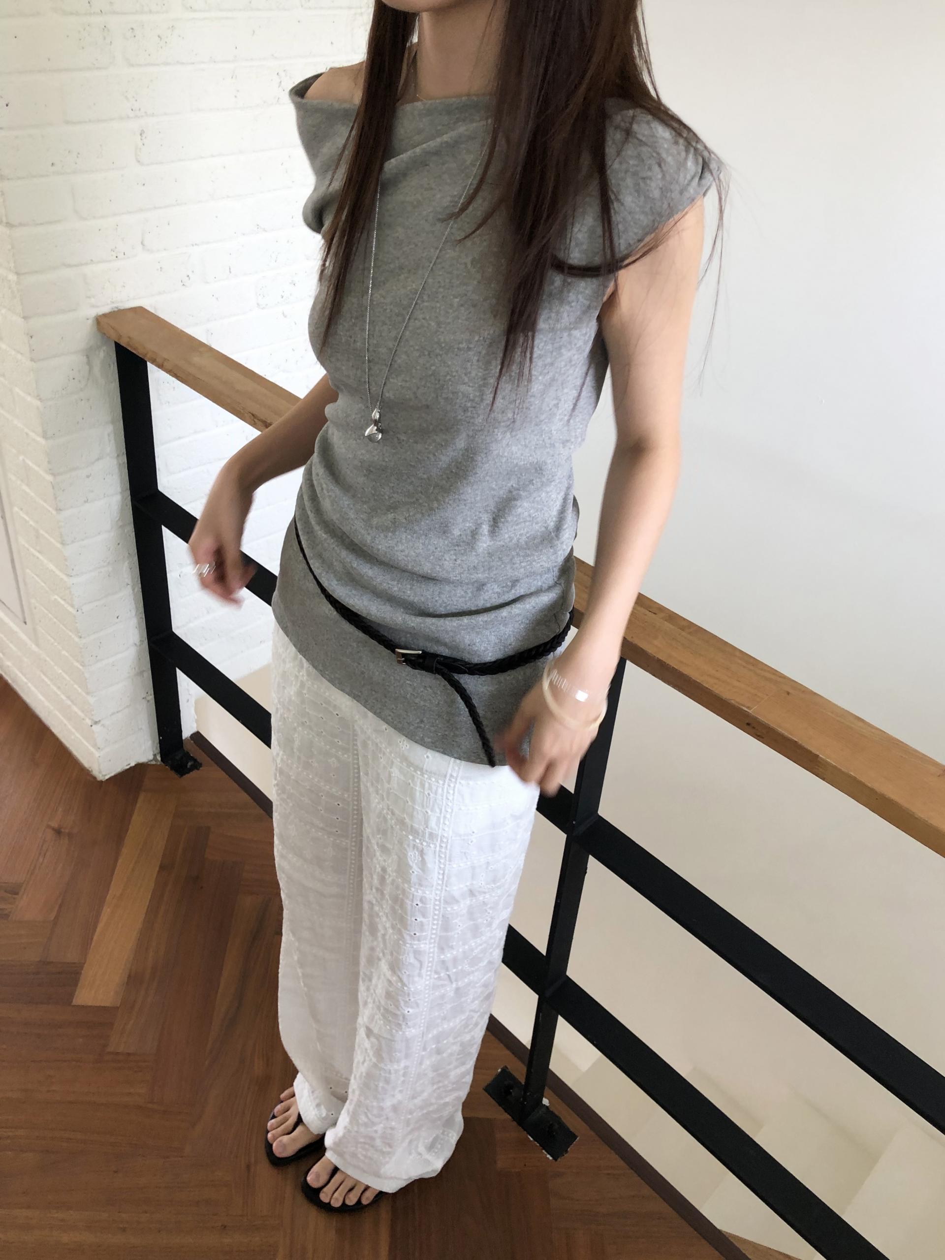 Long unbalanced top