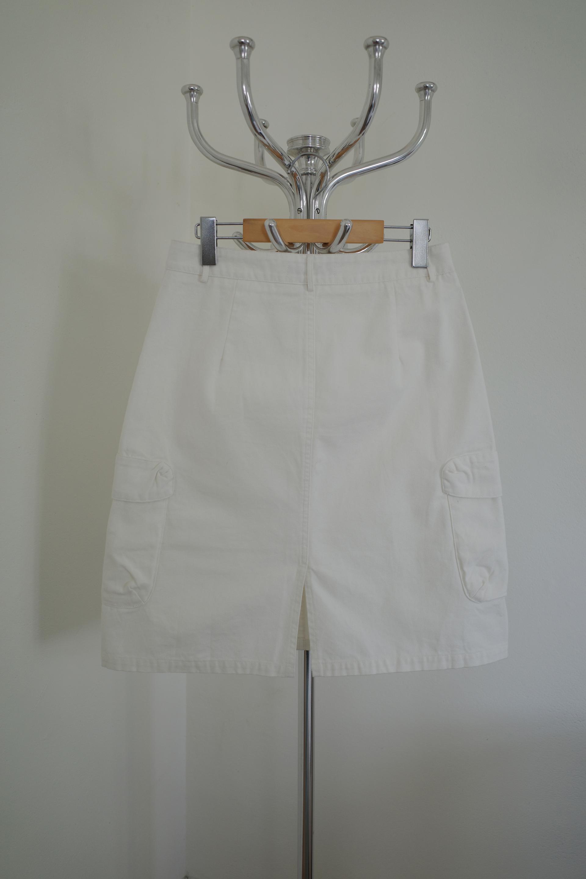 Cargo half skirt