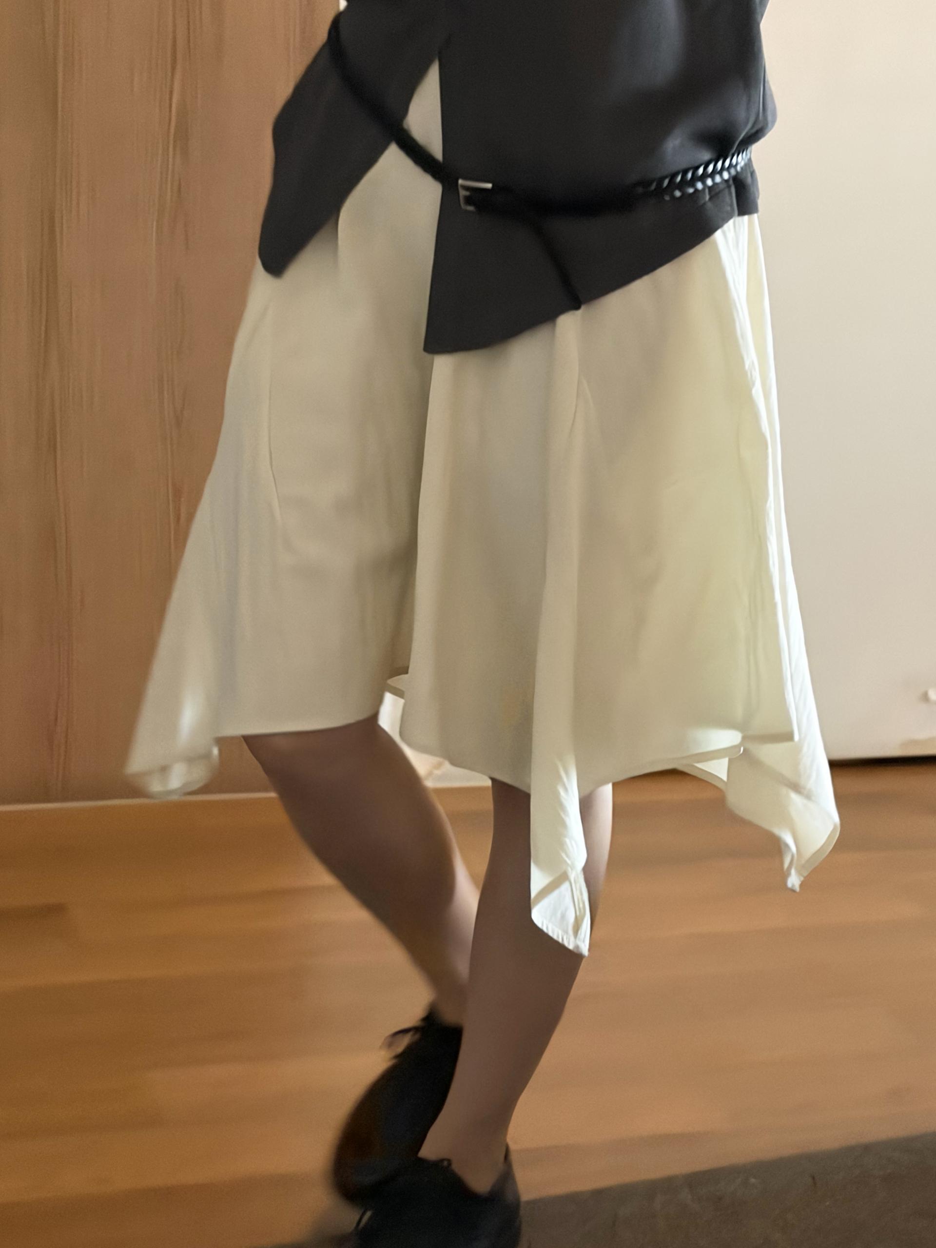 Odette unbalanced skirt
