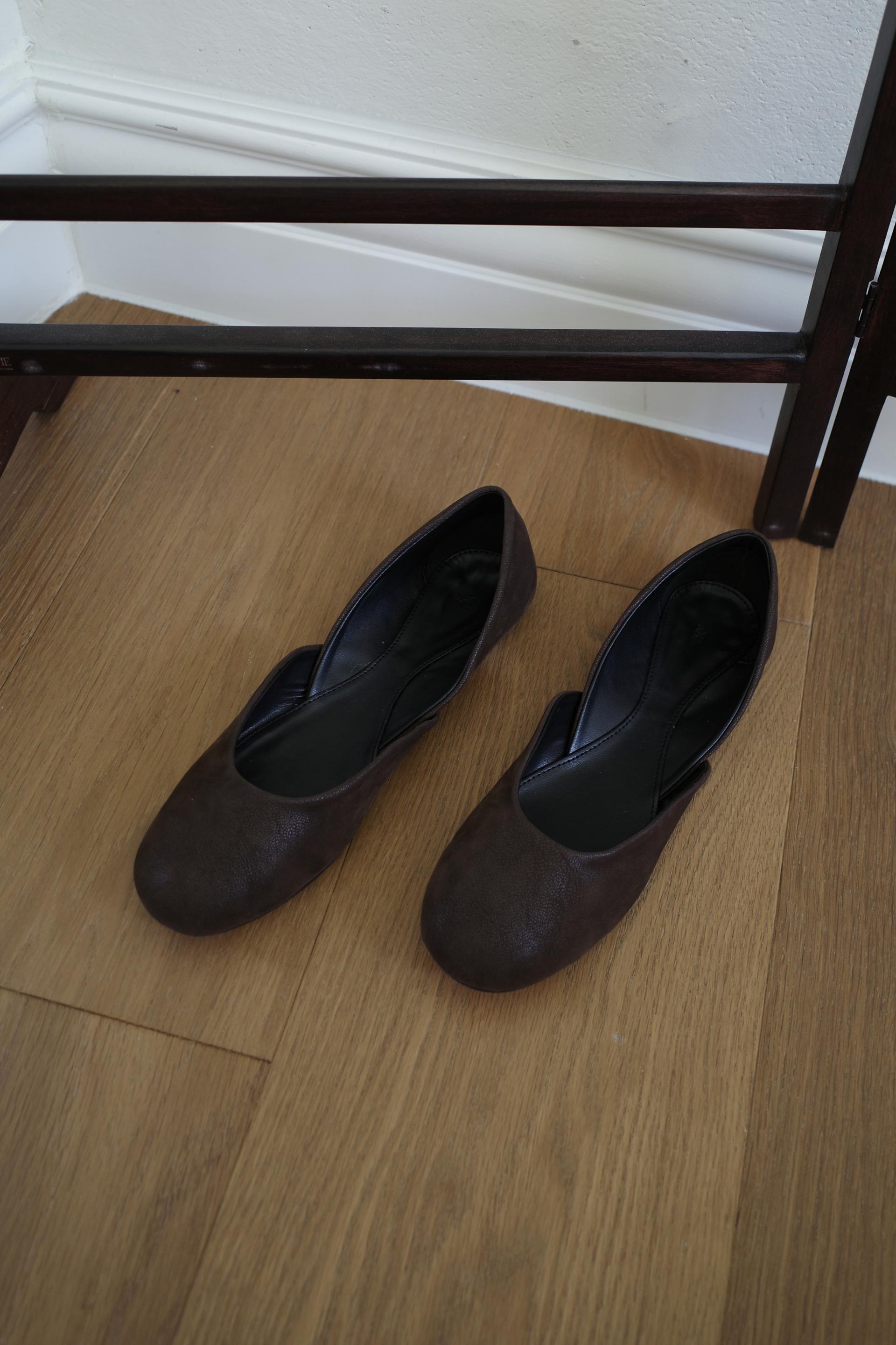 Bird flat shoes