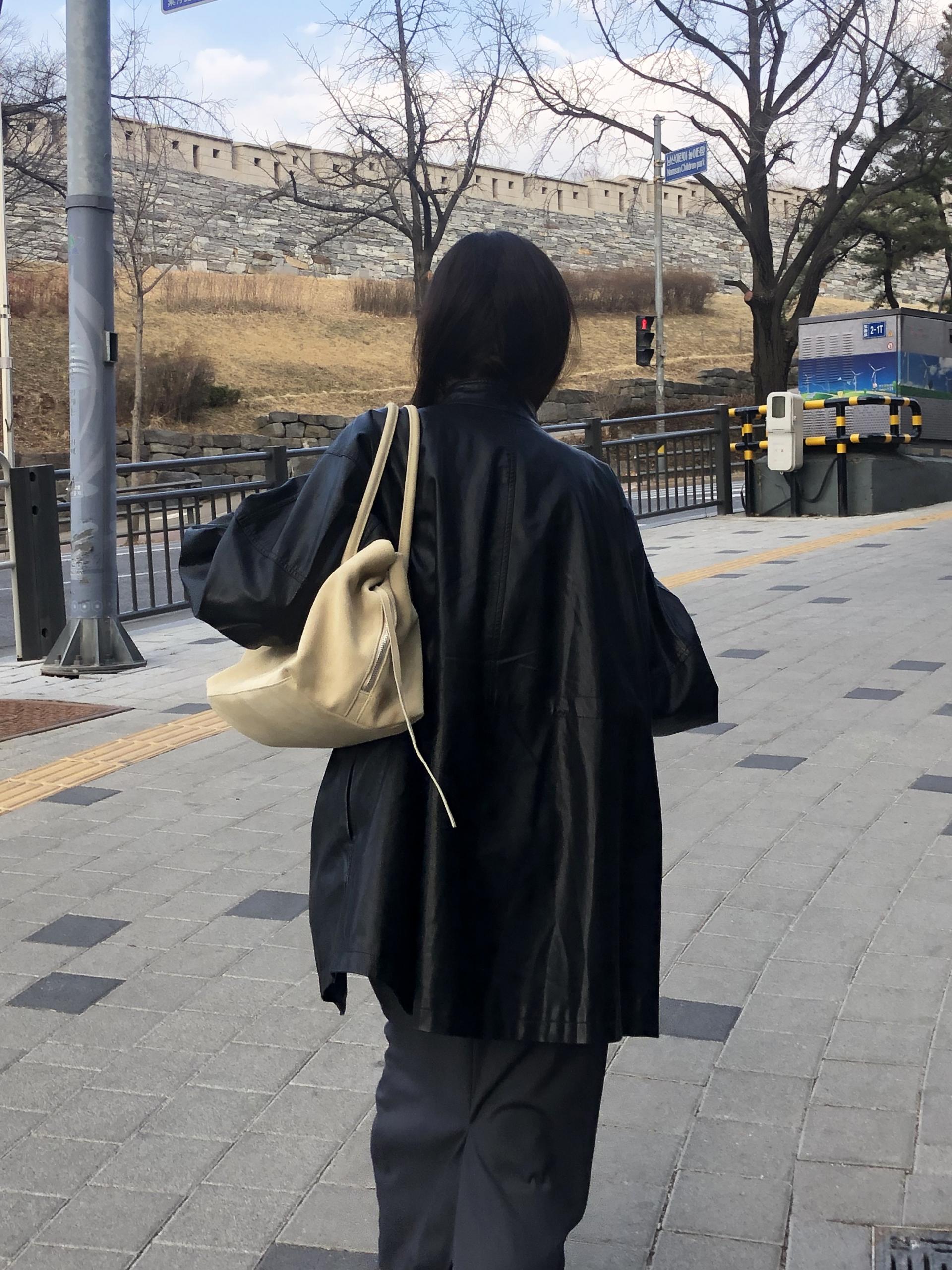 Leather half trench coat ( black )