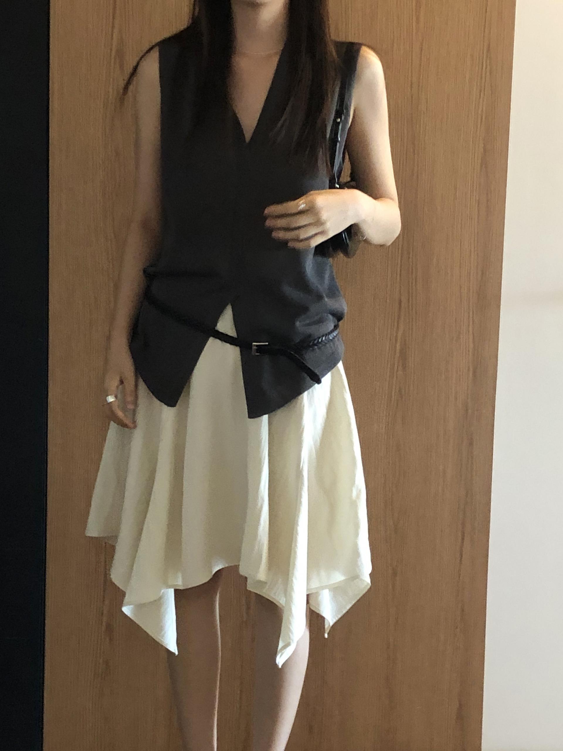 Odette unbalanced skirt