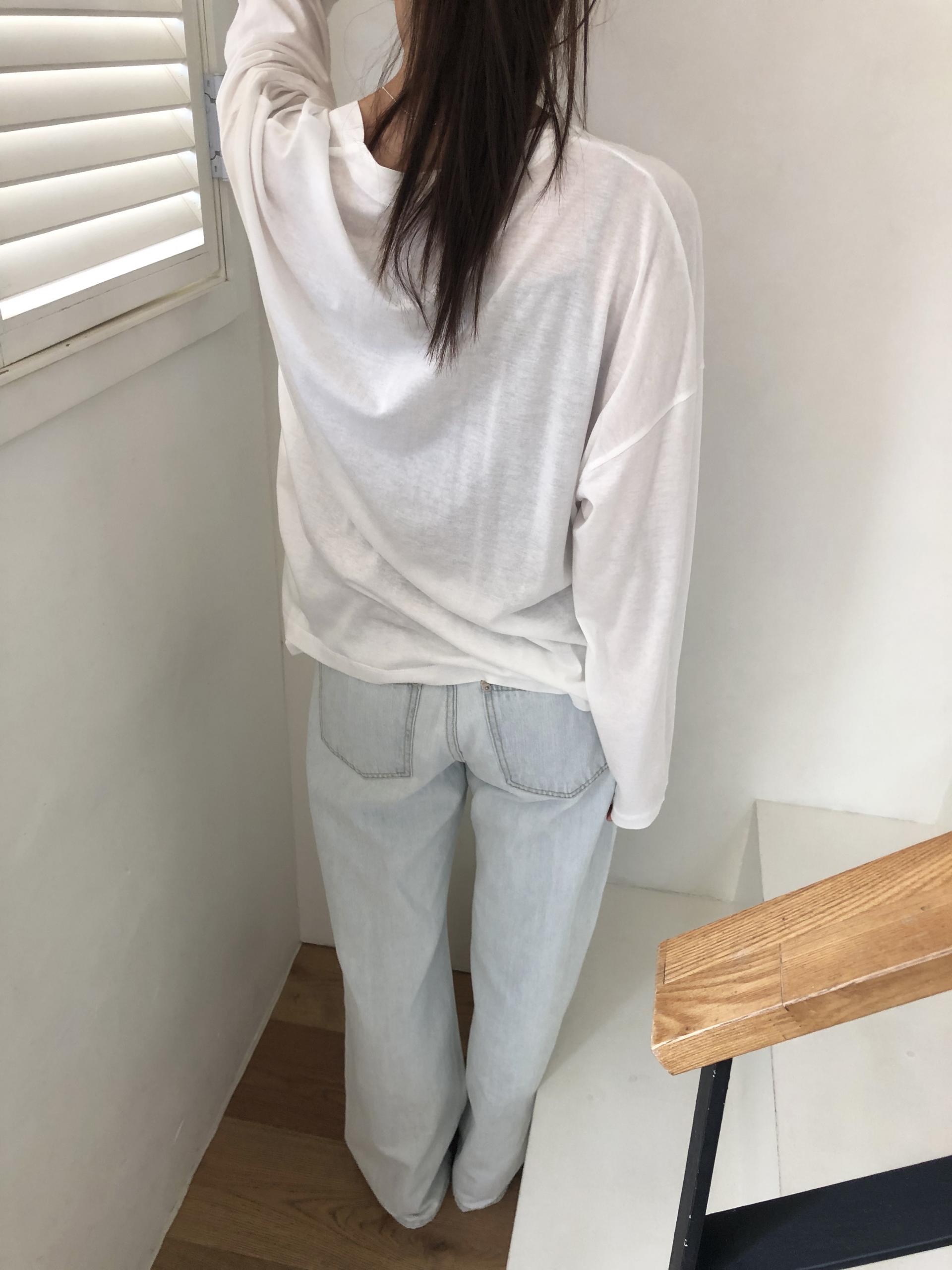 Base sleeveless