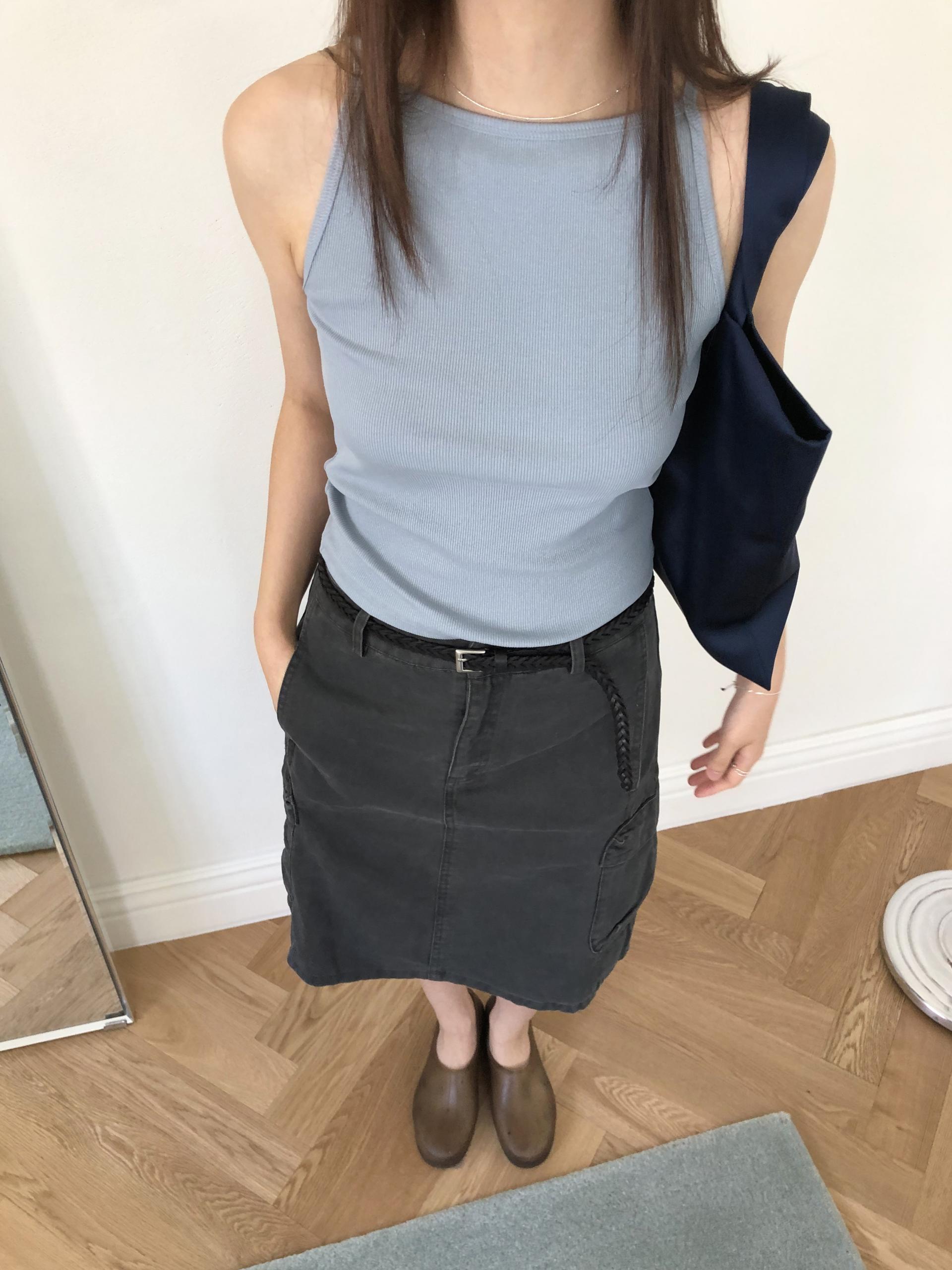 Cargo half skirt