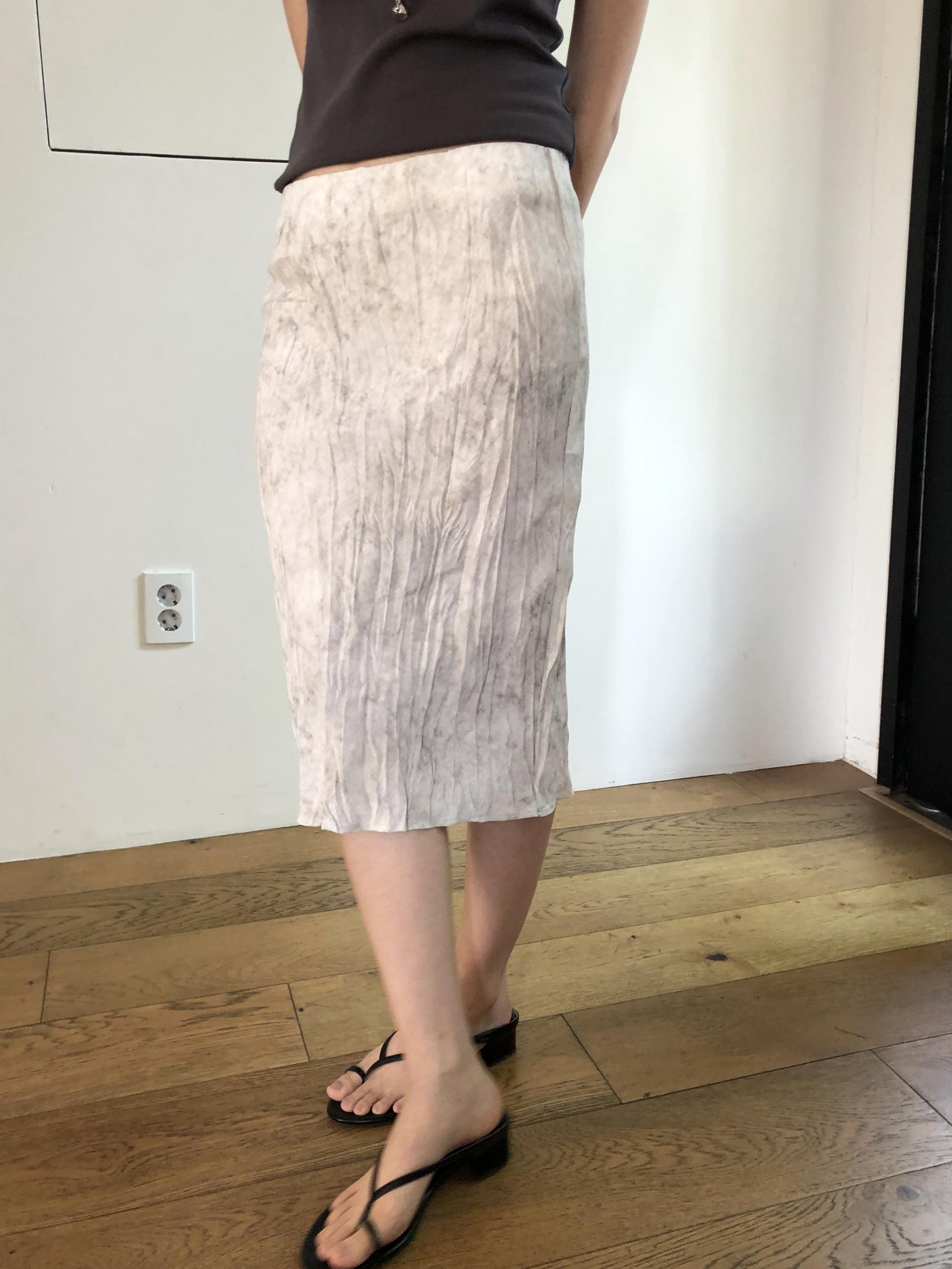 Ber skirt