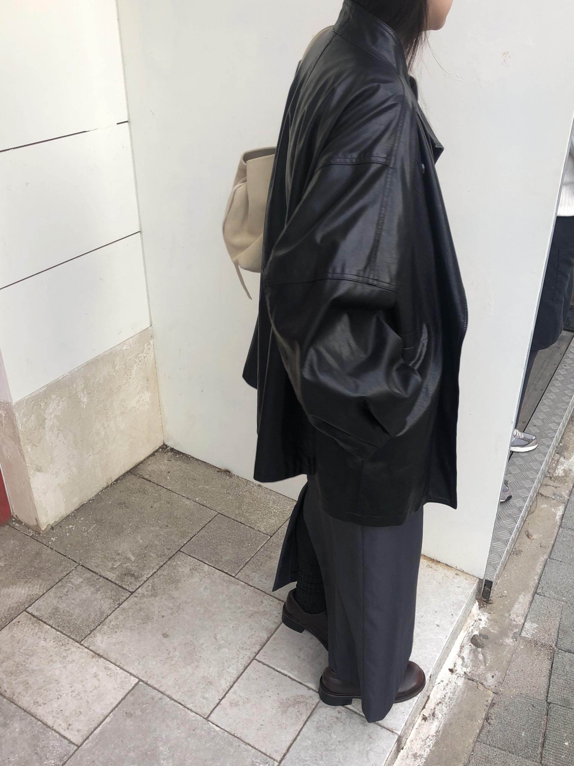 Leather half trench coat ( black )