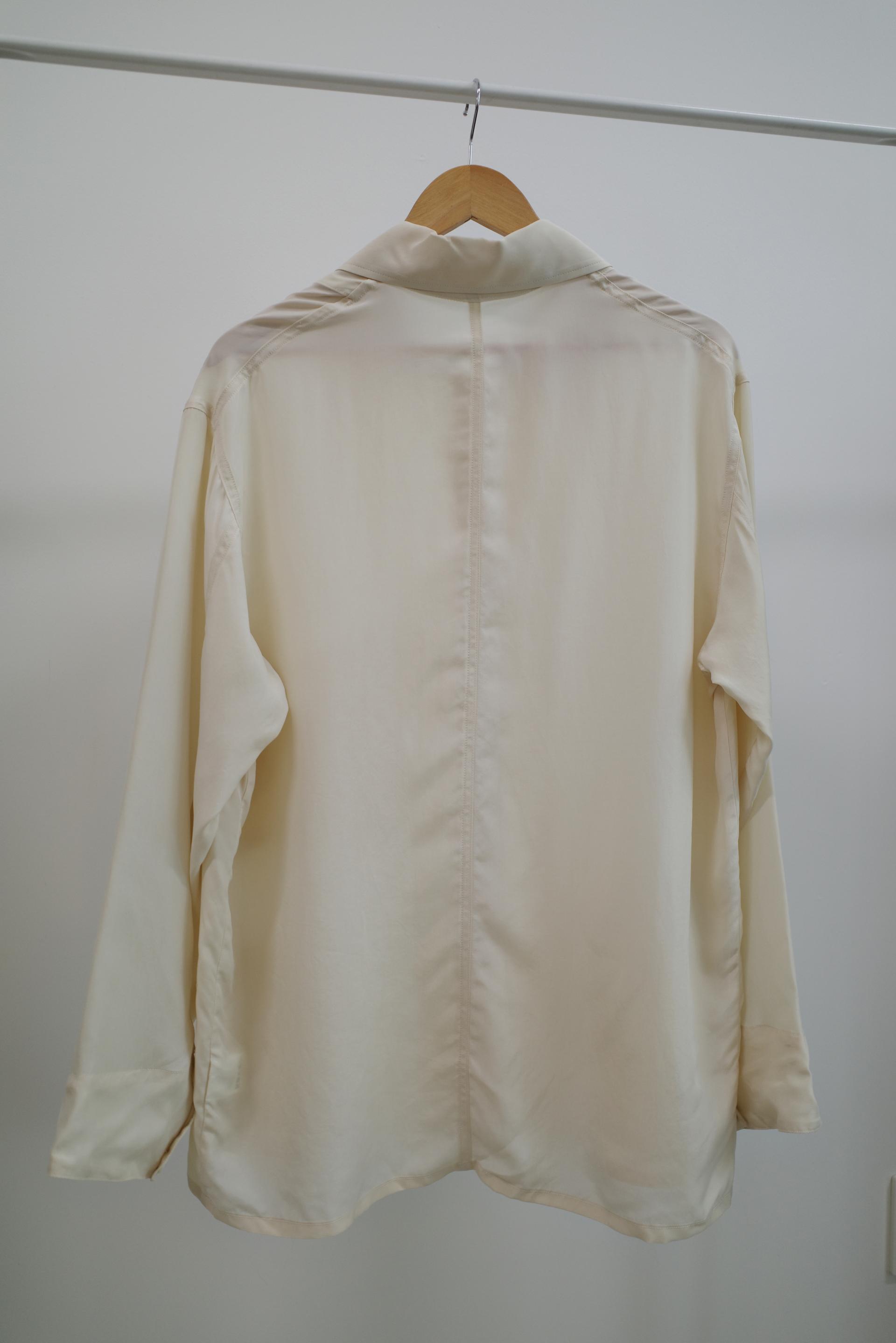 Verso jacket