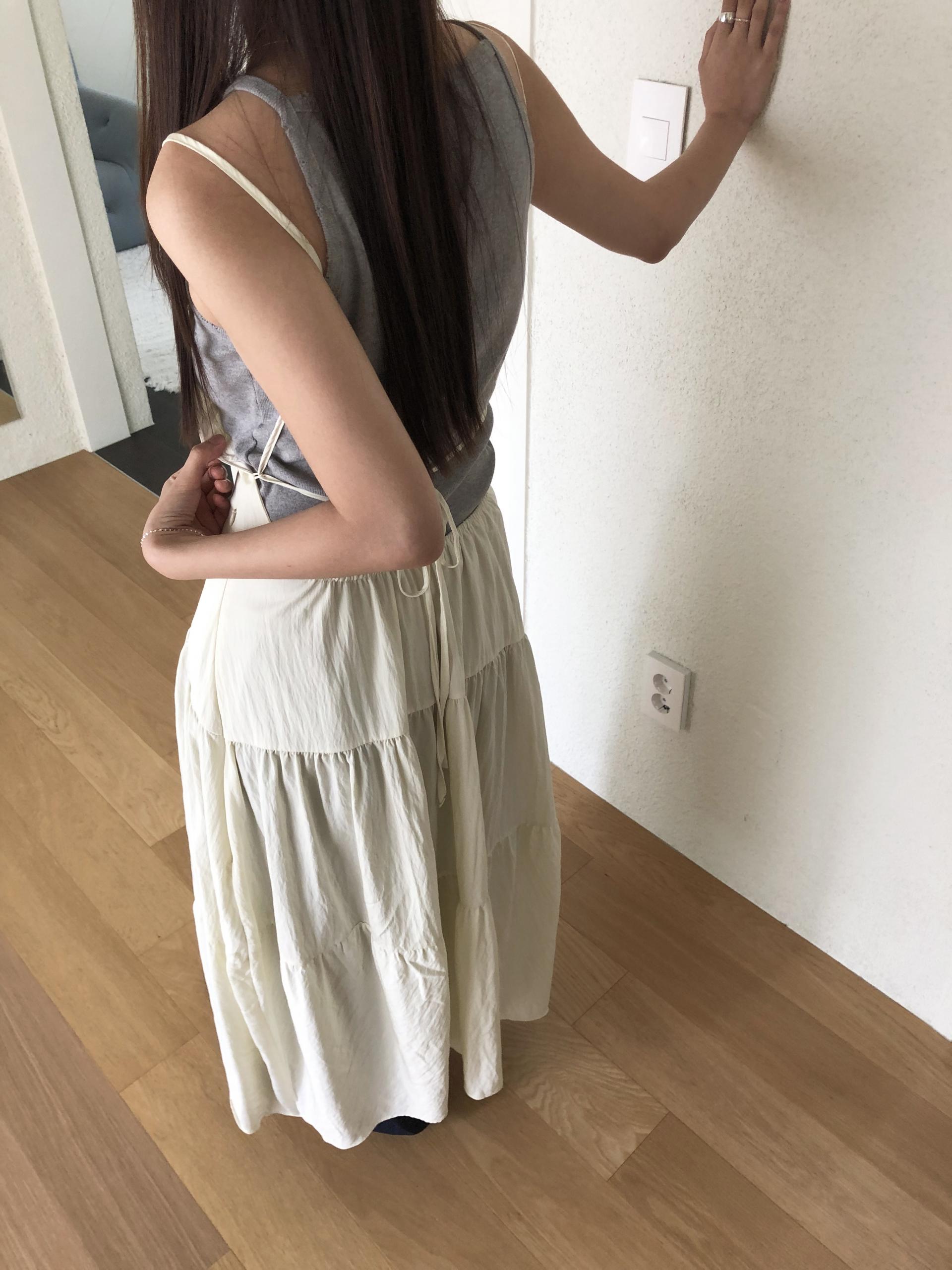 Damage sleeveless