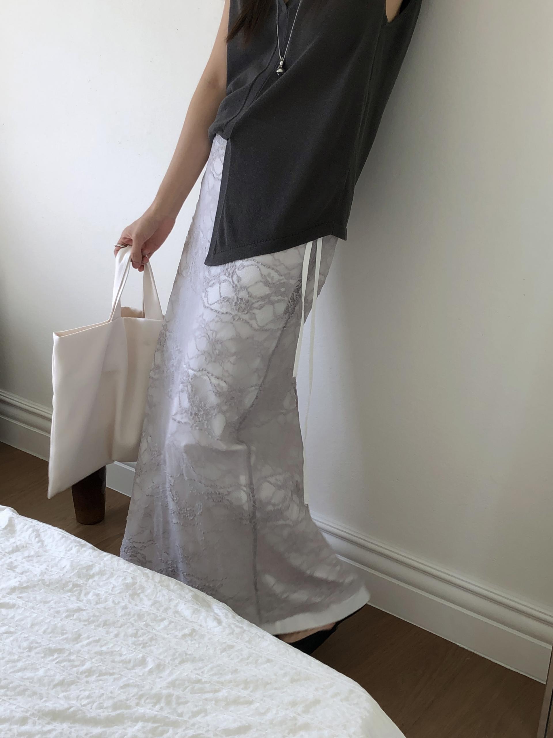 Lottie lace skirt
