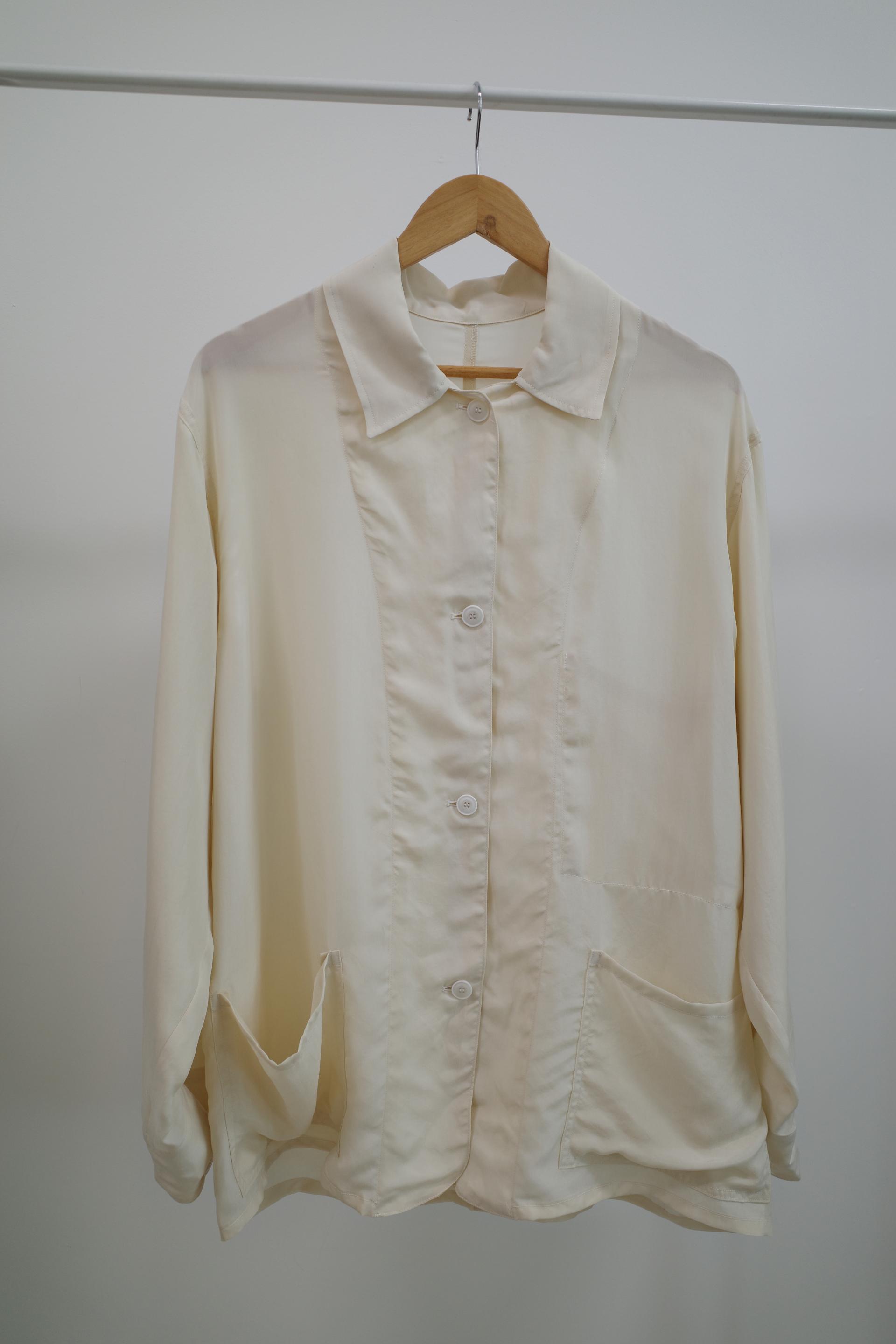 Verso jacket