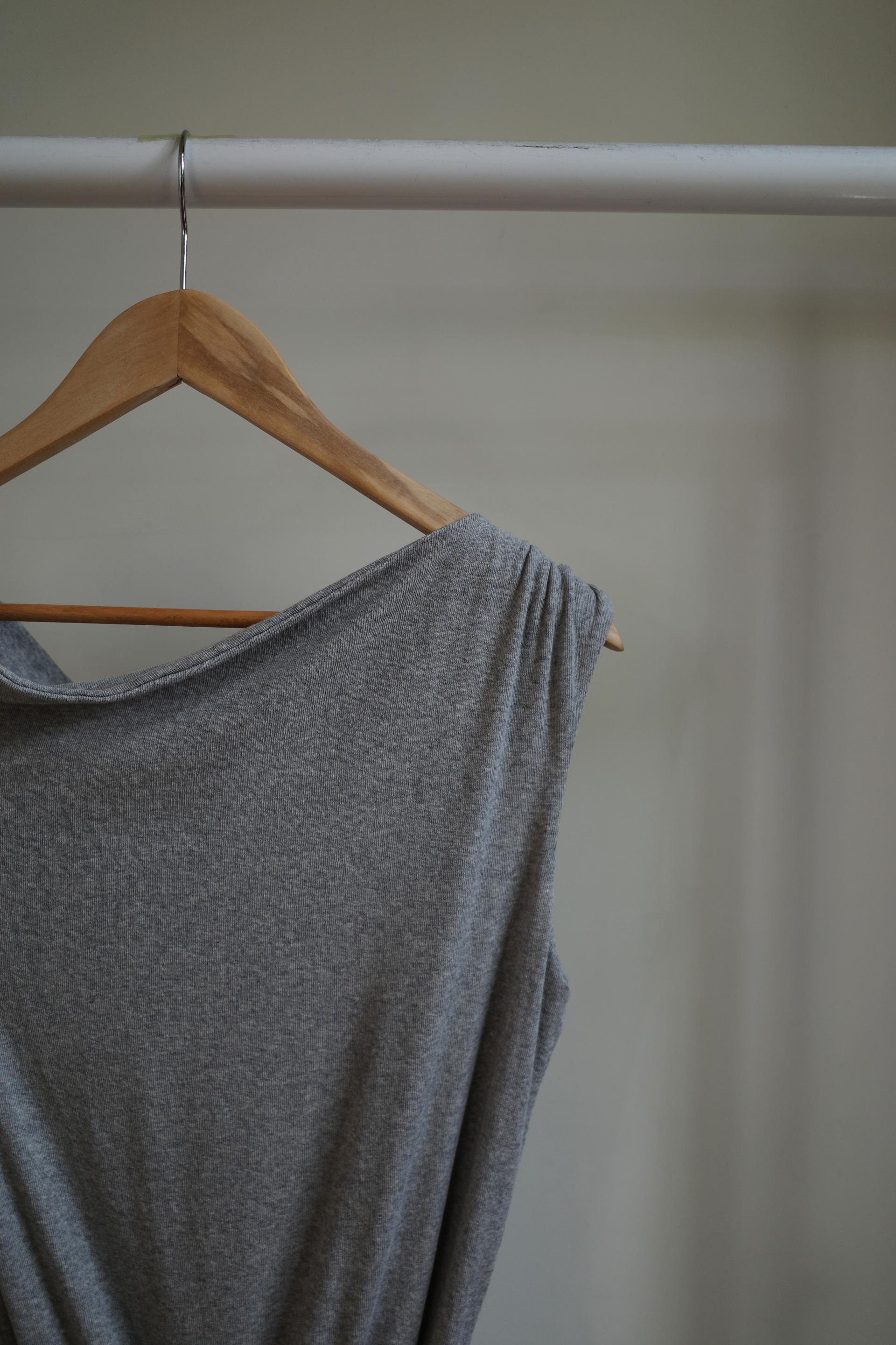 Long unbalanced top
