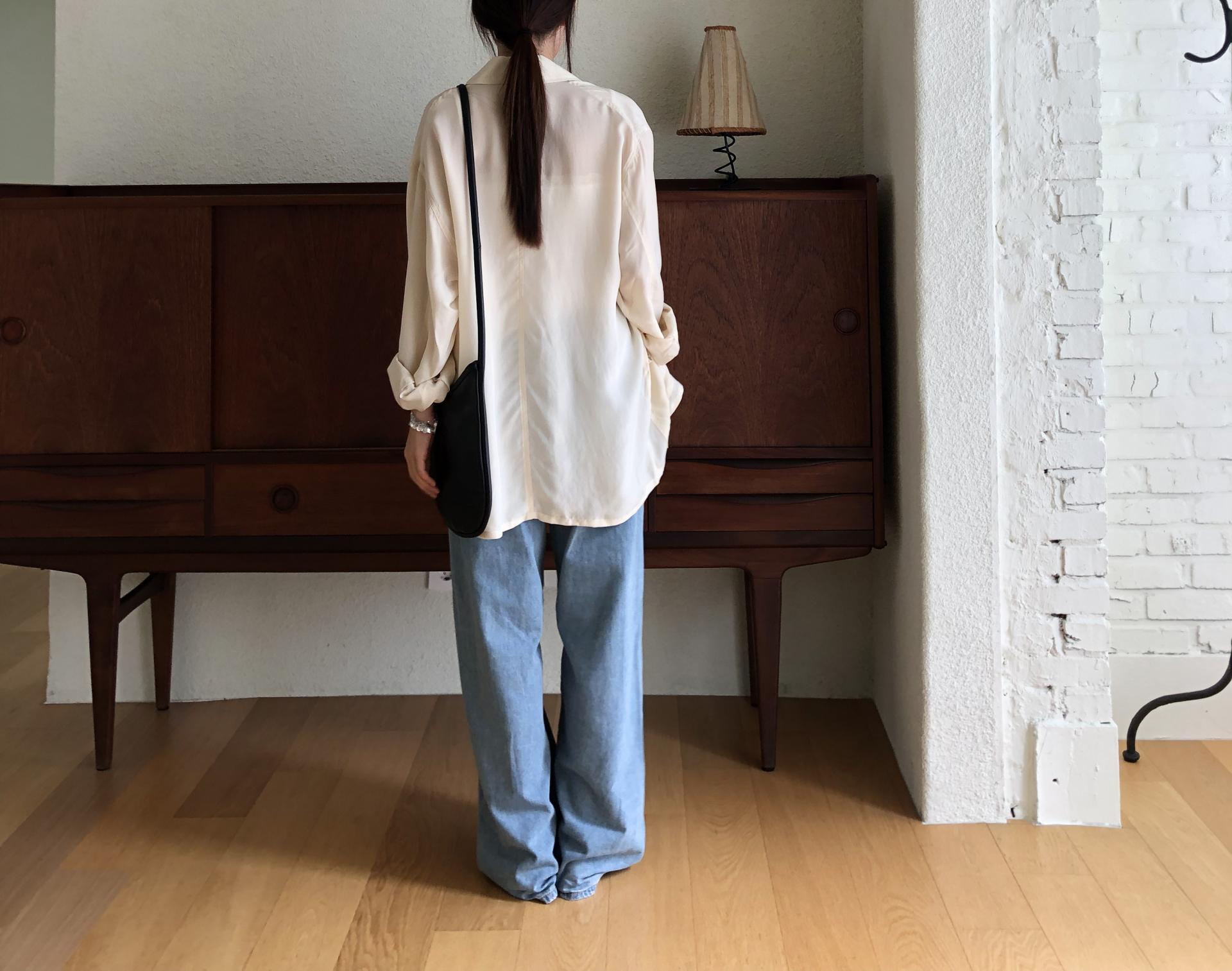 Verso jacket