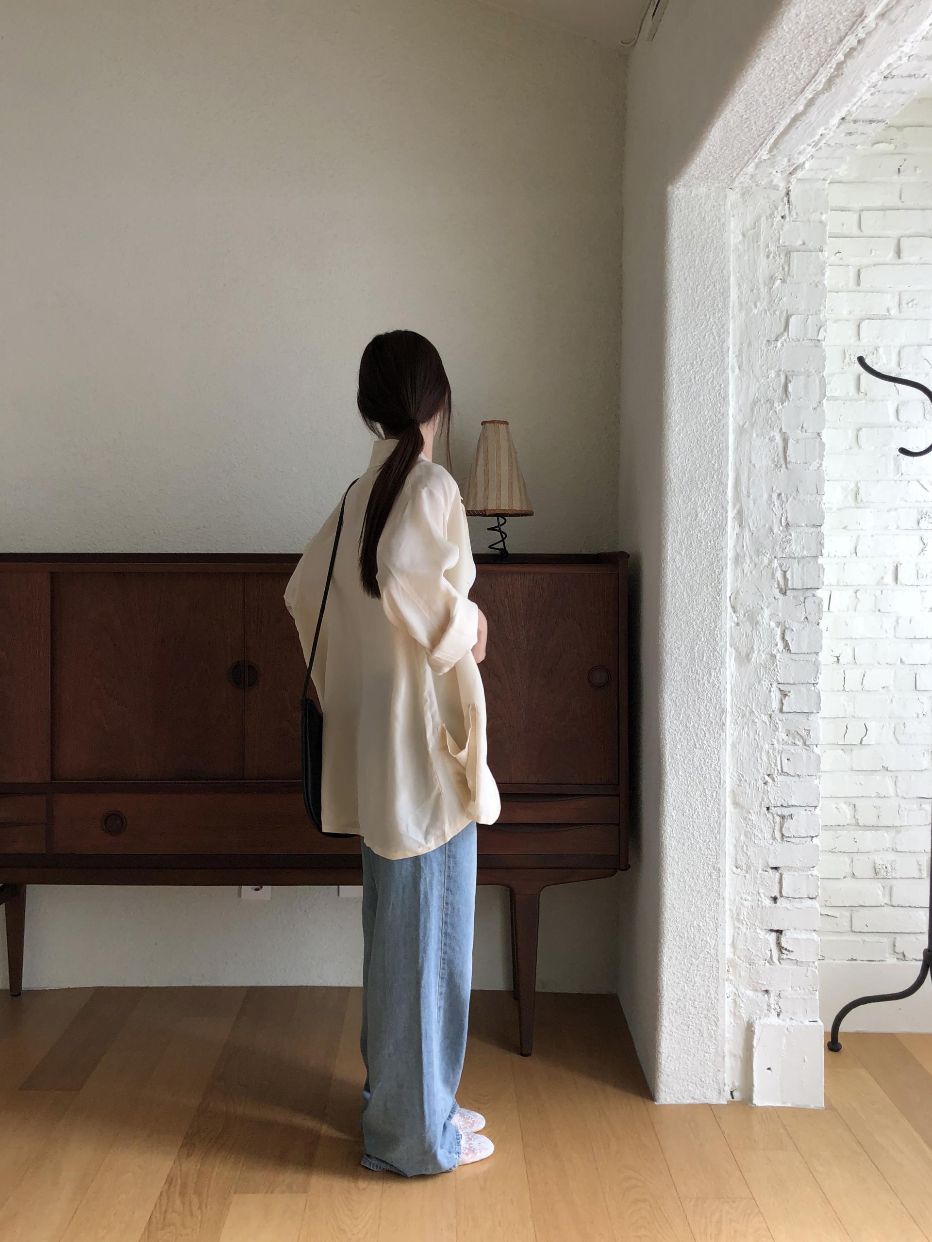 Verso jacket