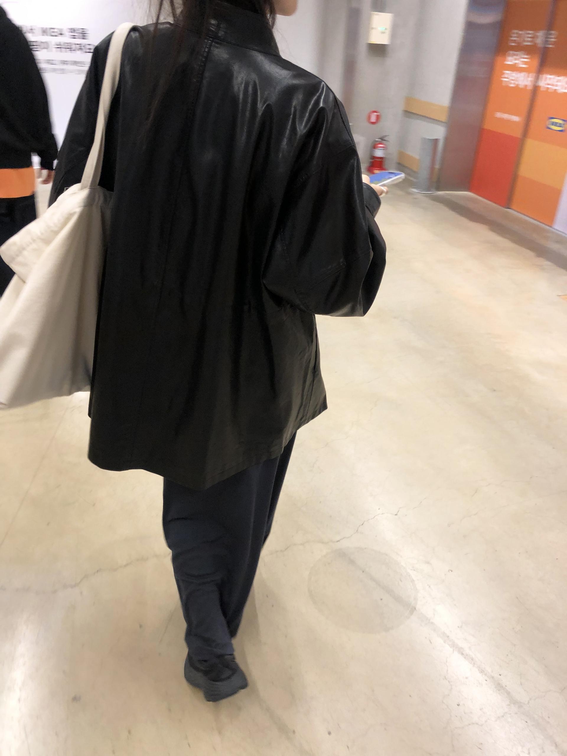 Leather half trench coat ( black )