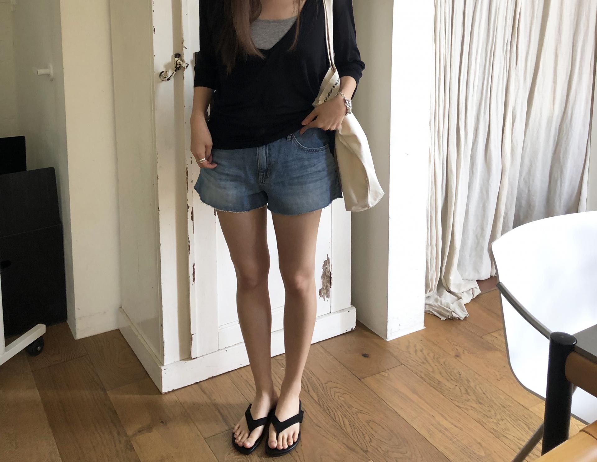 Suede flip flop