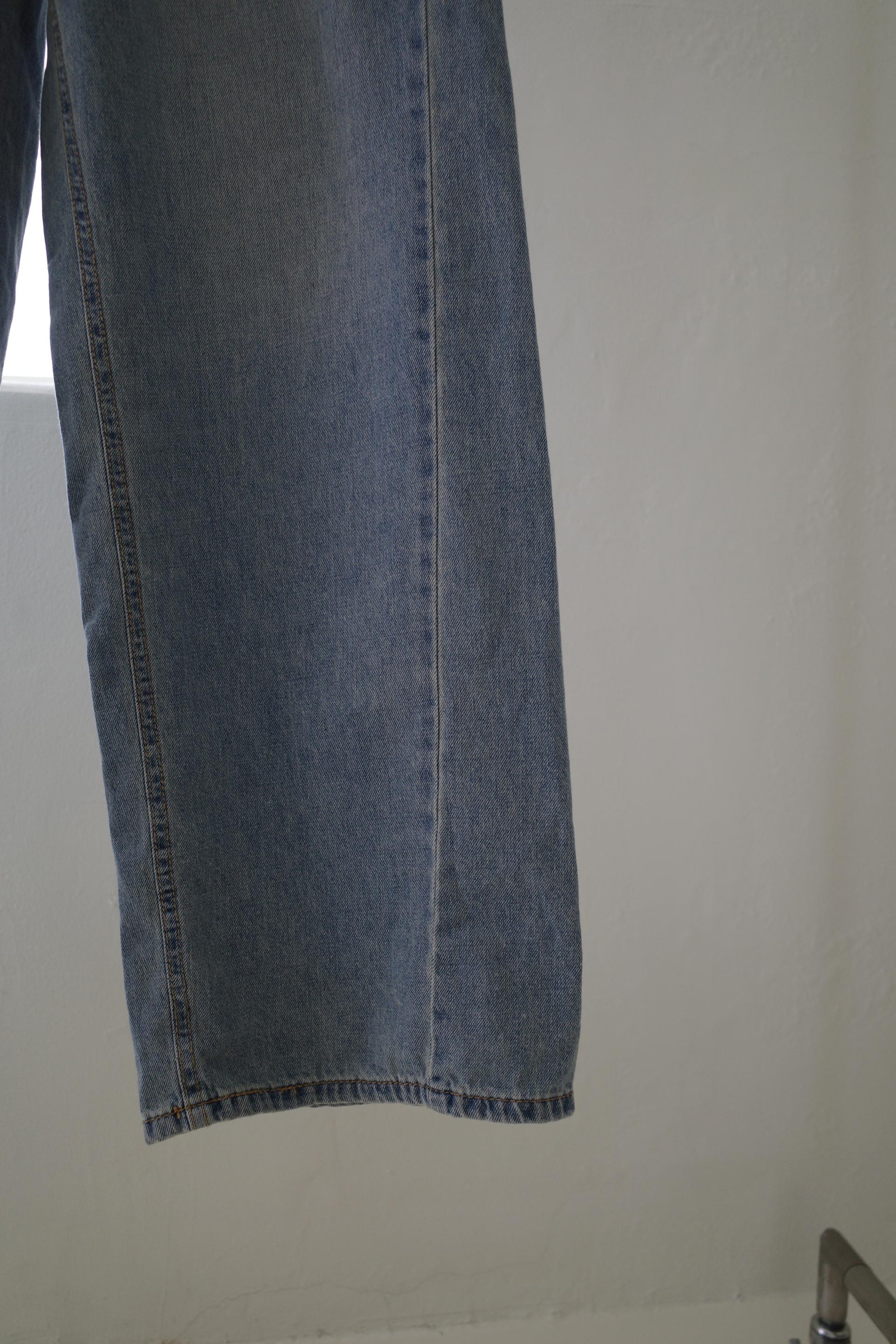 Begin denim