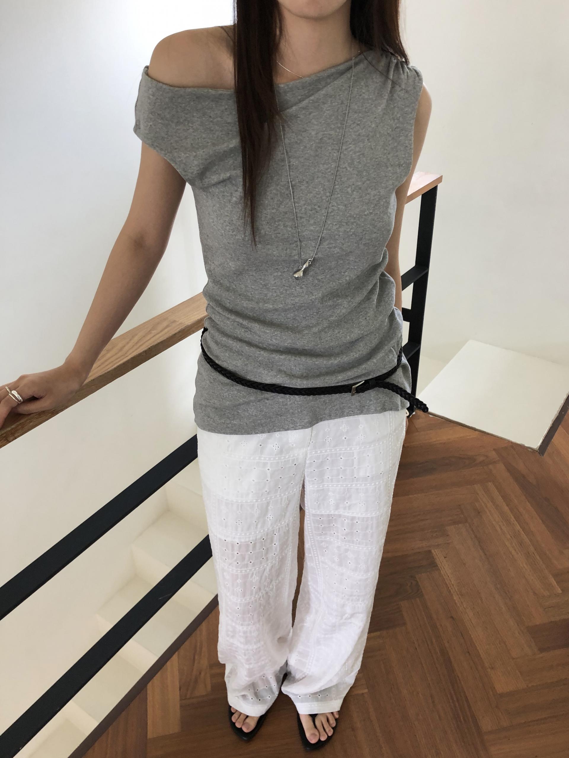 Long unbalanced top