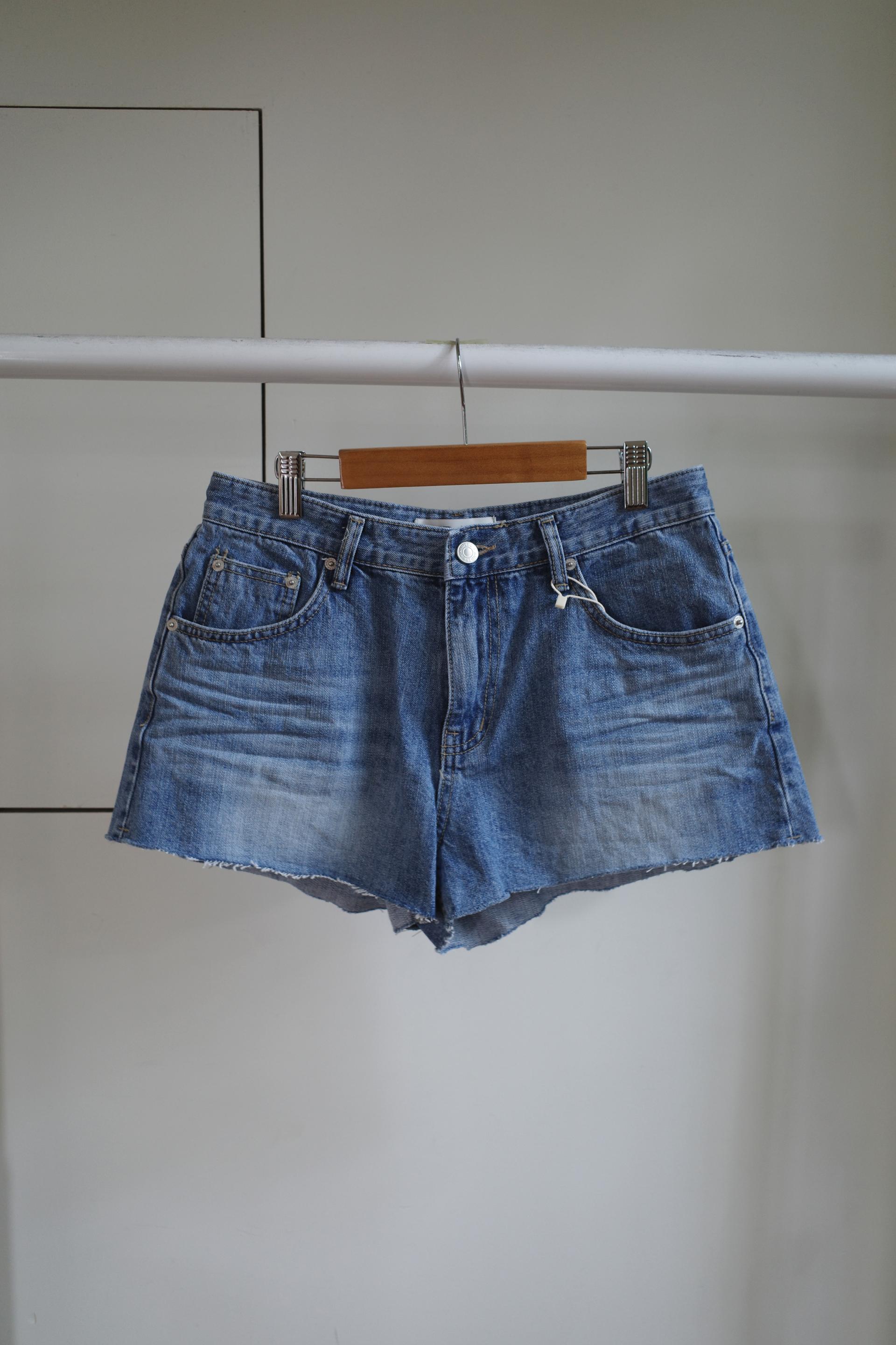 Blue short denim