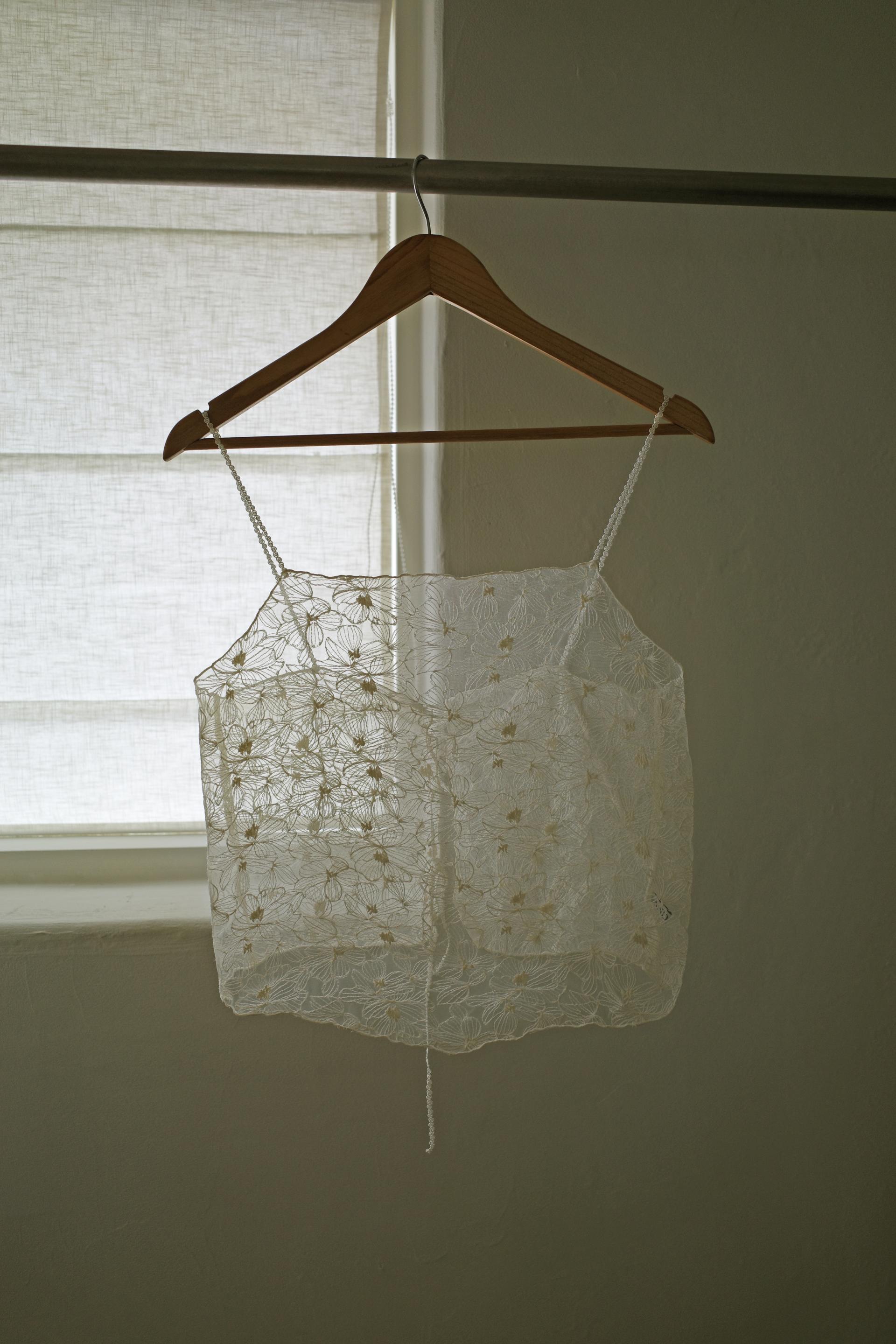 Flora layered top