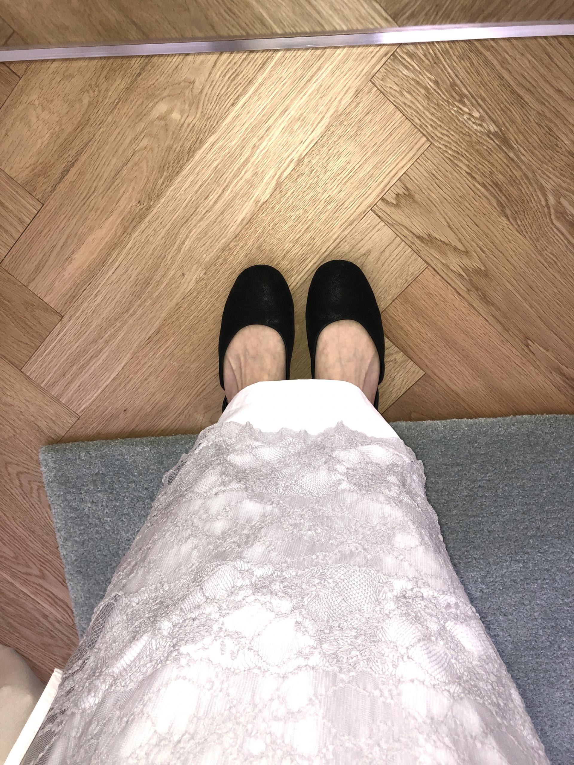 Lottie lace skirt