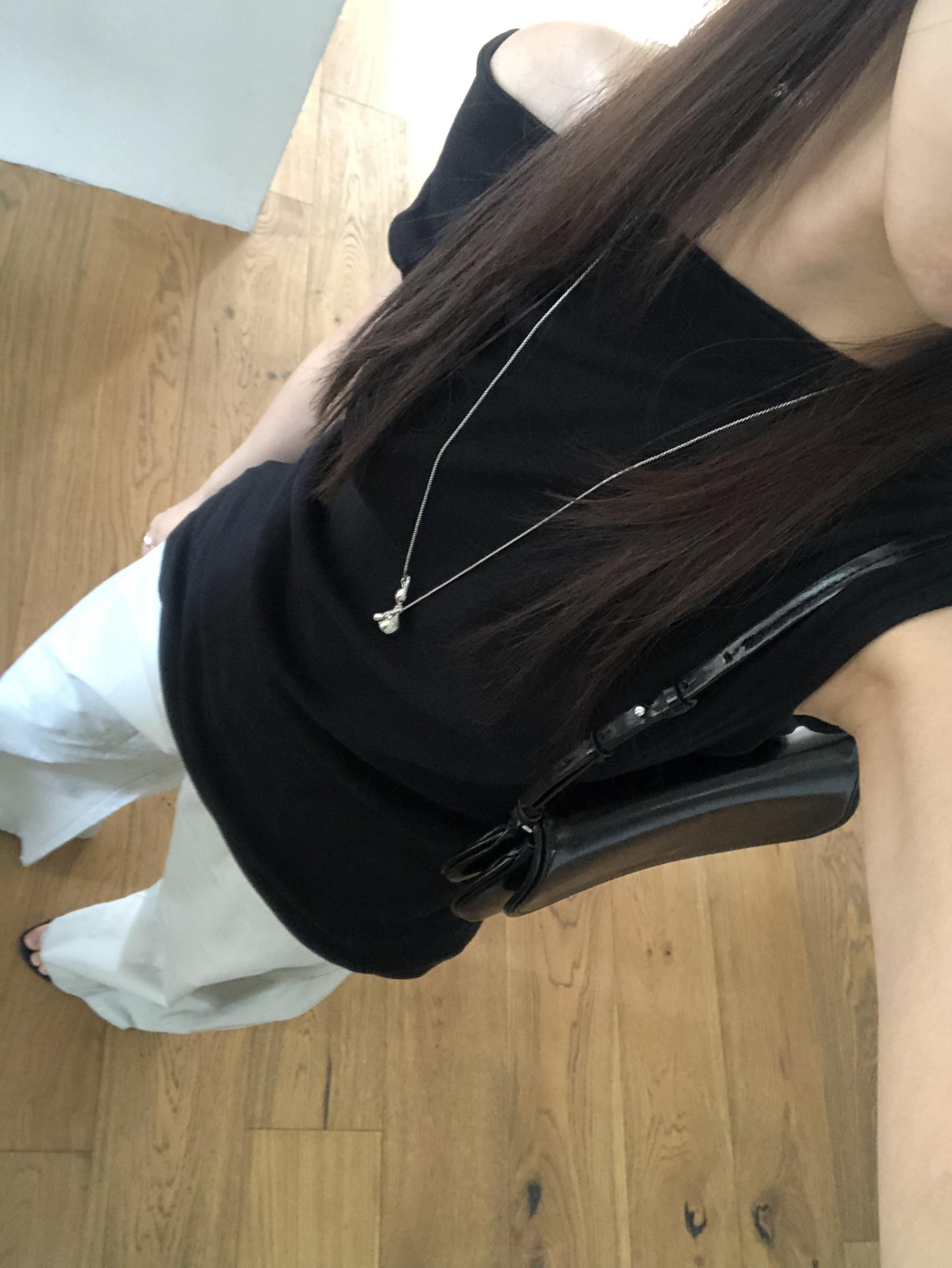 Long unbalanced top