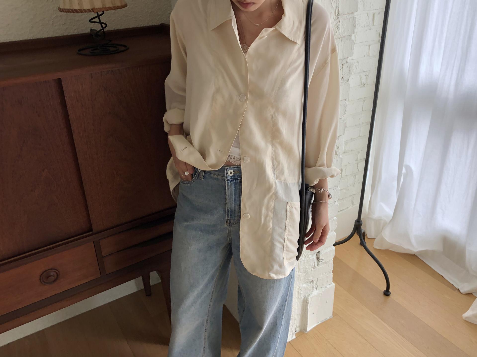 Verso jacket