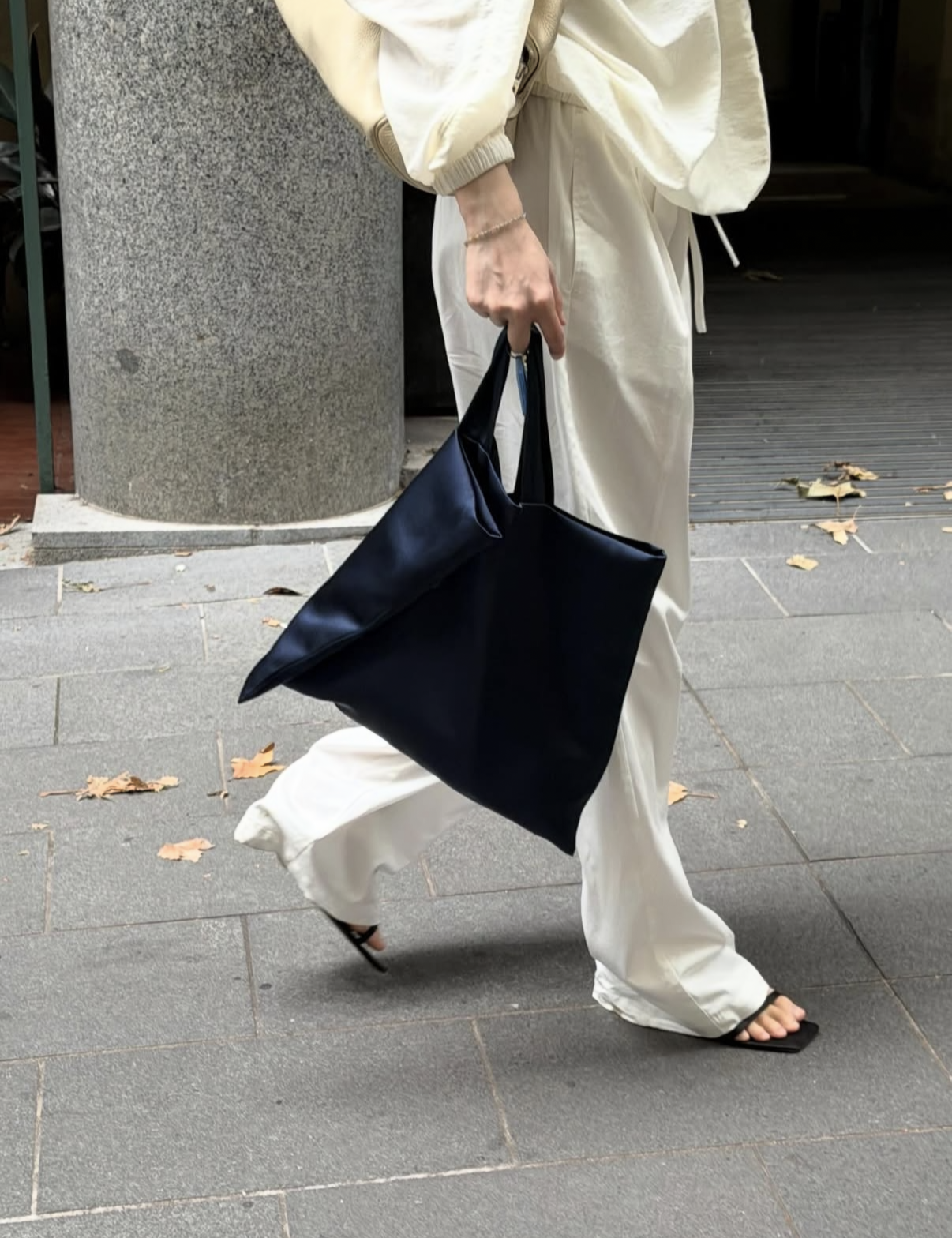 Satin tote bag