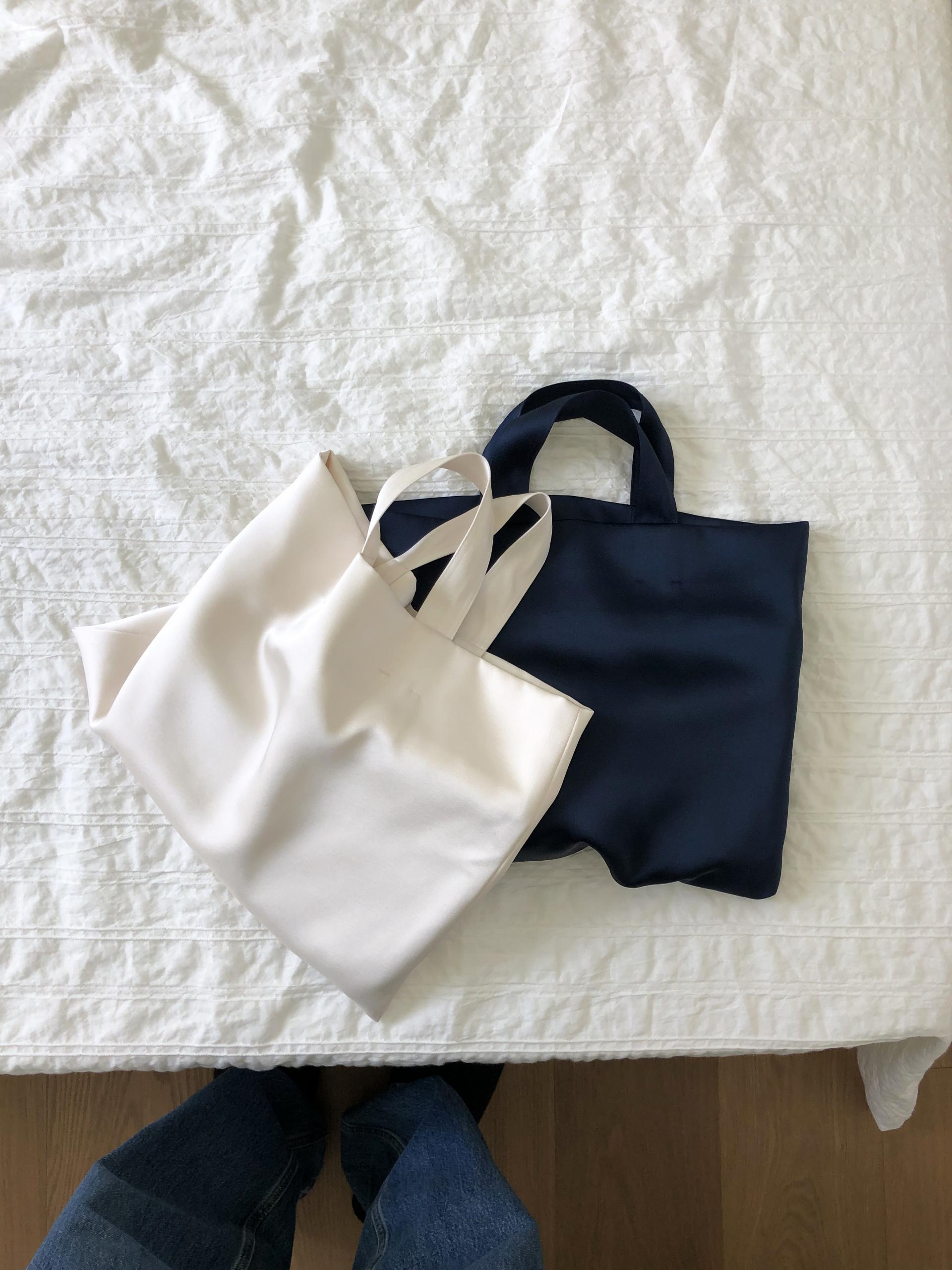 Satin tote bag
