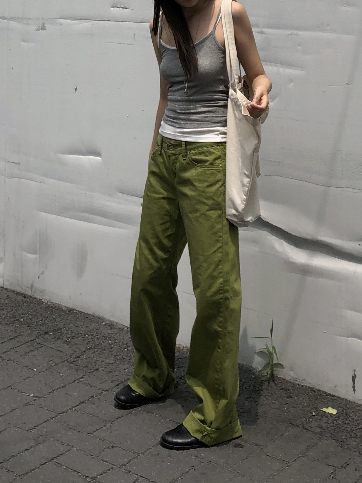 Base sleeveless