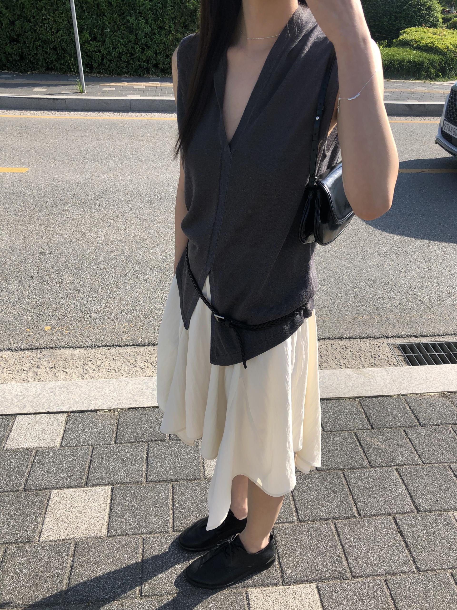 Odette unbalanced skirt