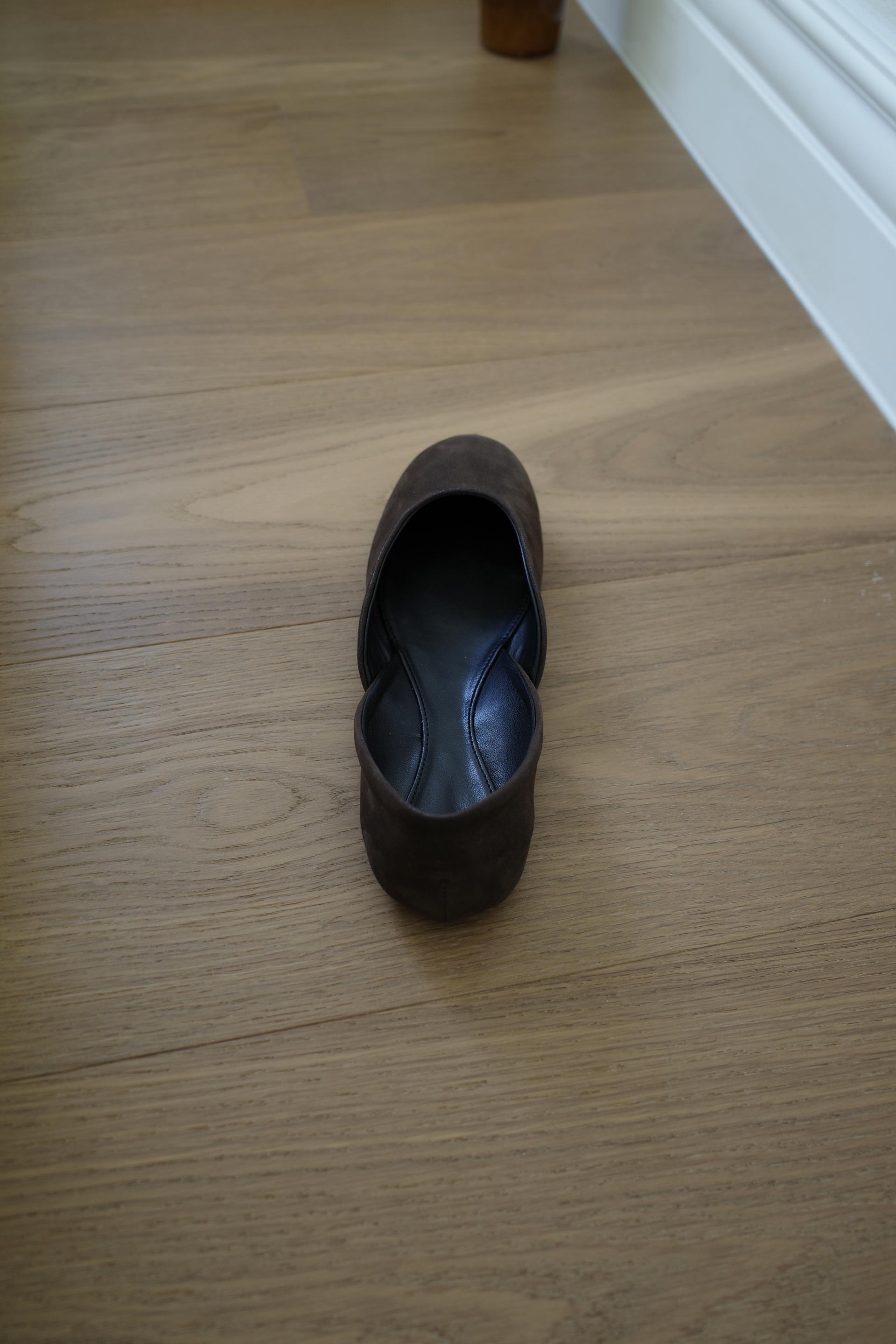 Bird flat shoes