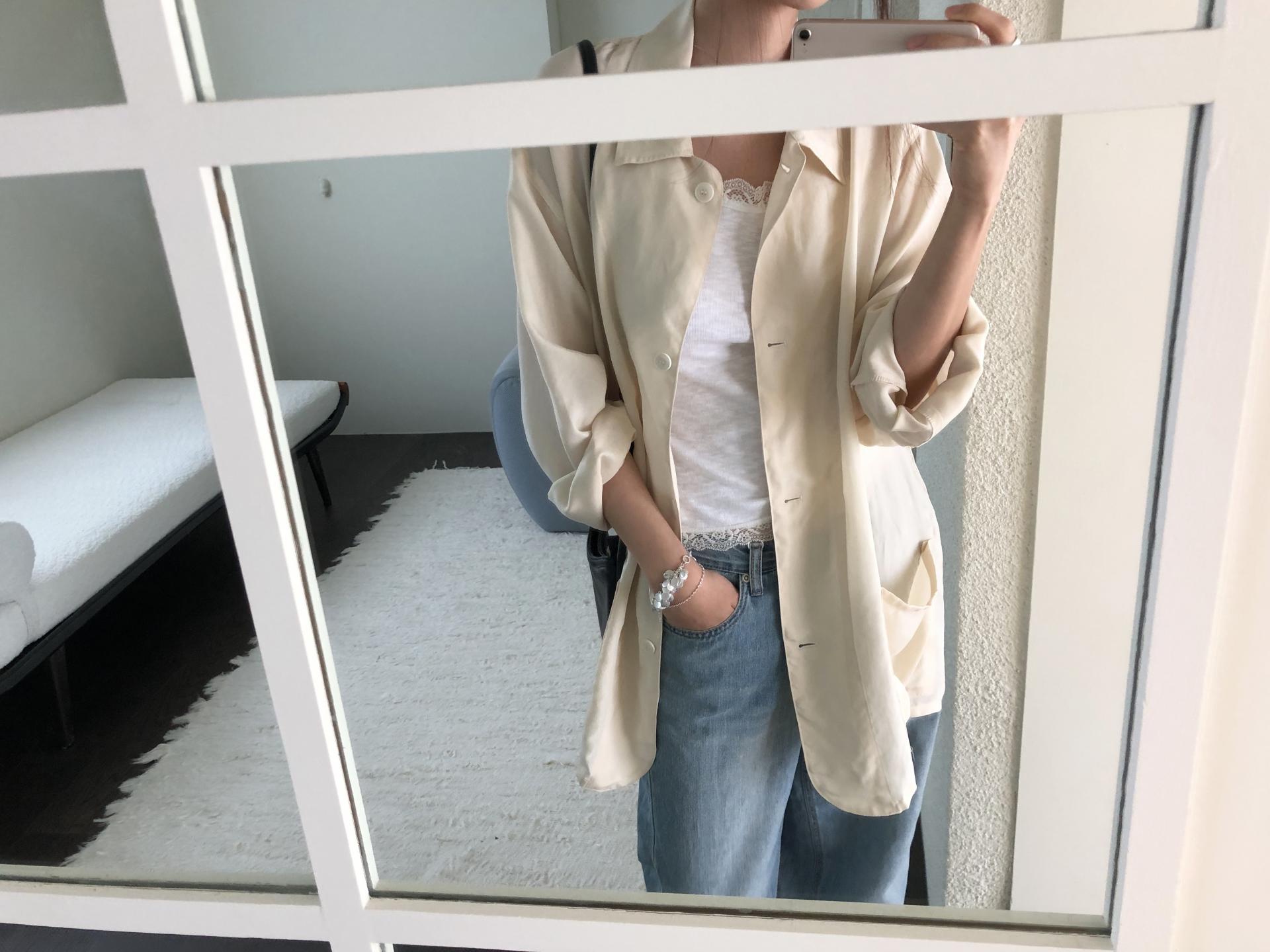Verso jacket